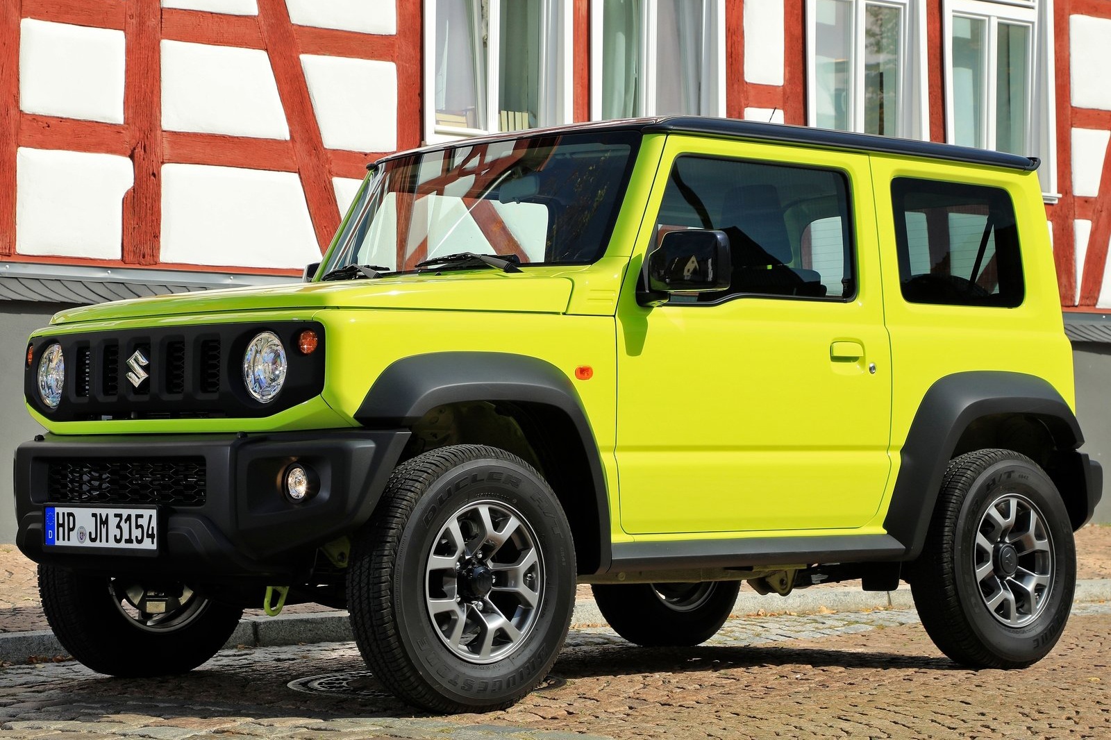 Suzuki ra mắt Jimny phiên bản vận tải tại Anh ảnh 2 Suzuki ra mat Jimny phien ban van tai tai Anh anh 2