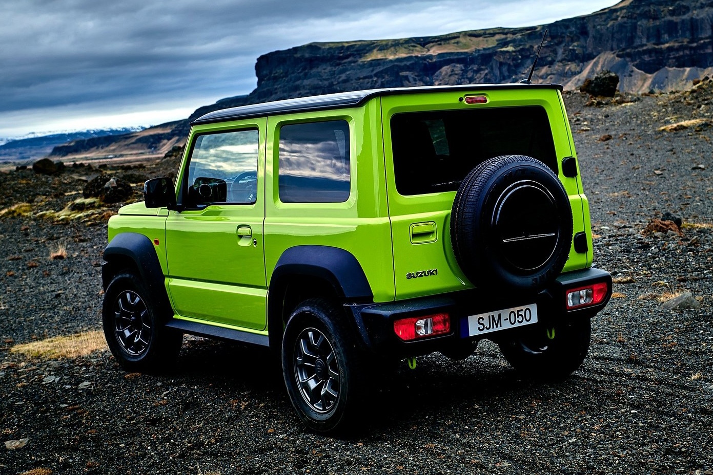 Suzuki ra mắt Jimny phiên bản vận tải tại Anh ảnh 4 Suzuki ra mat Jimny phien ban van tai tai Anh anh 4