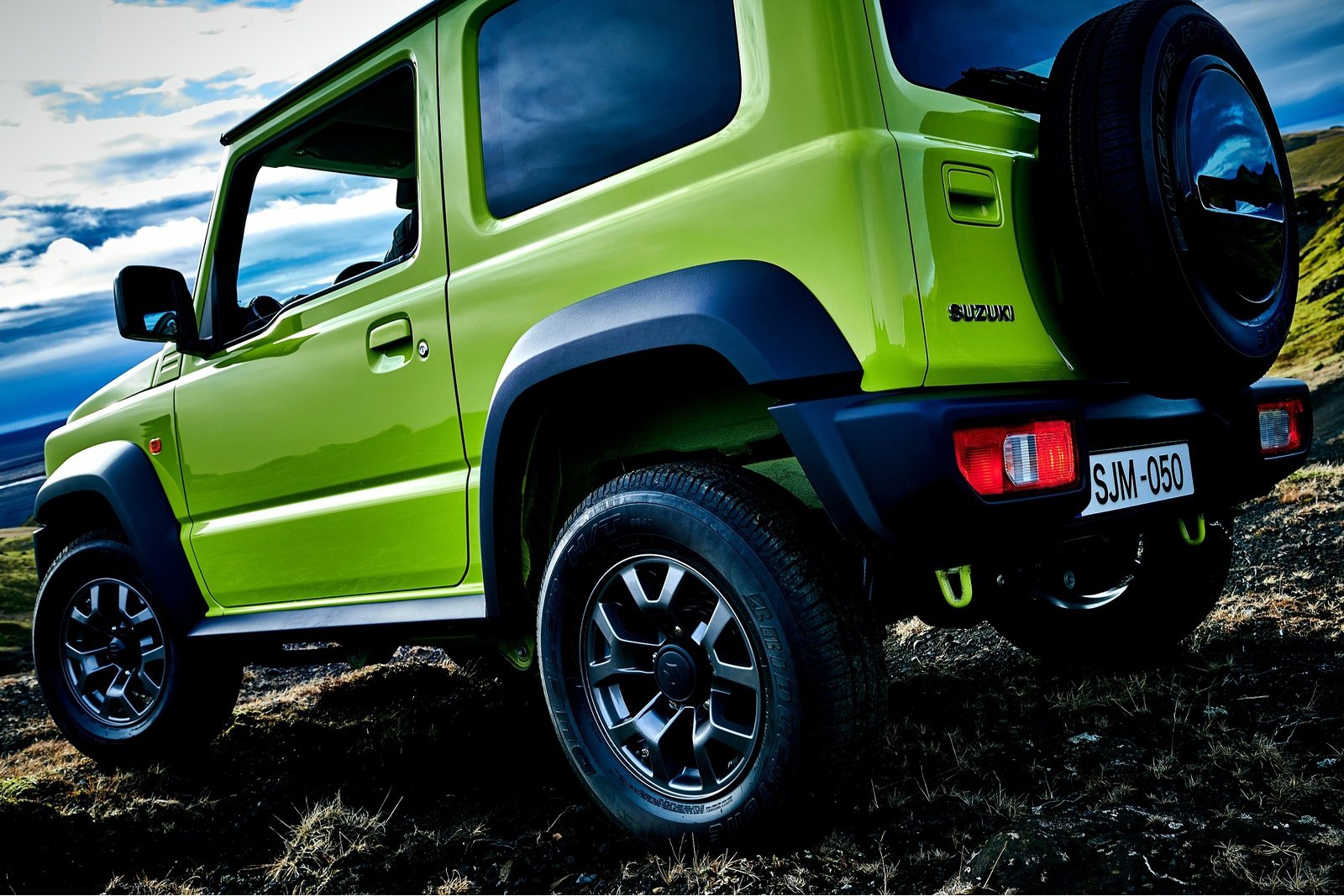 Suzuki ra mắt Jimny phiên bản vận tải tại Anh ảnh 8 Suzuki ra mat Jimny phien ban van tai tai Anh anh 8