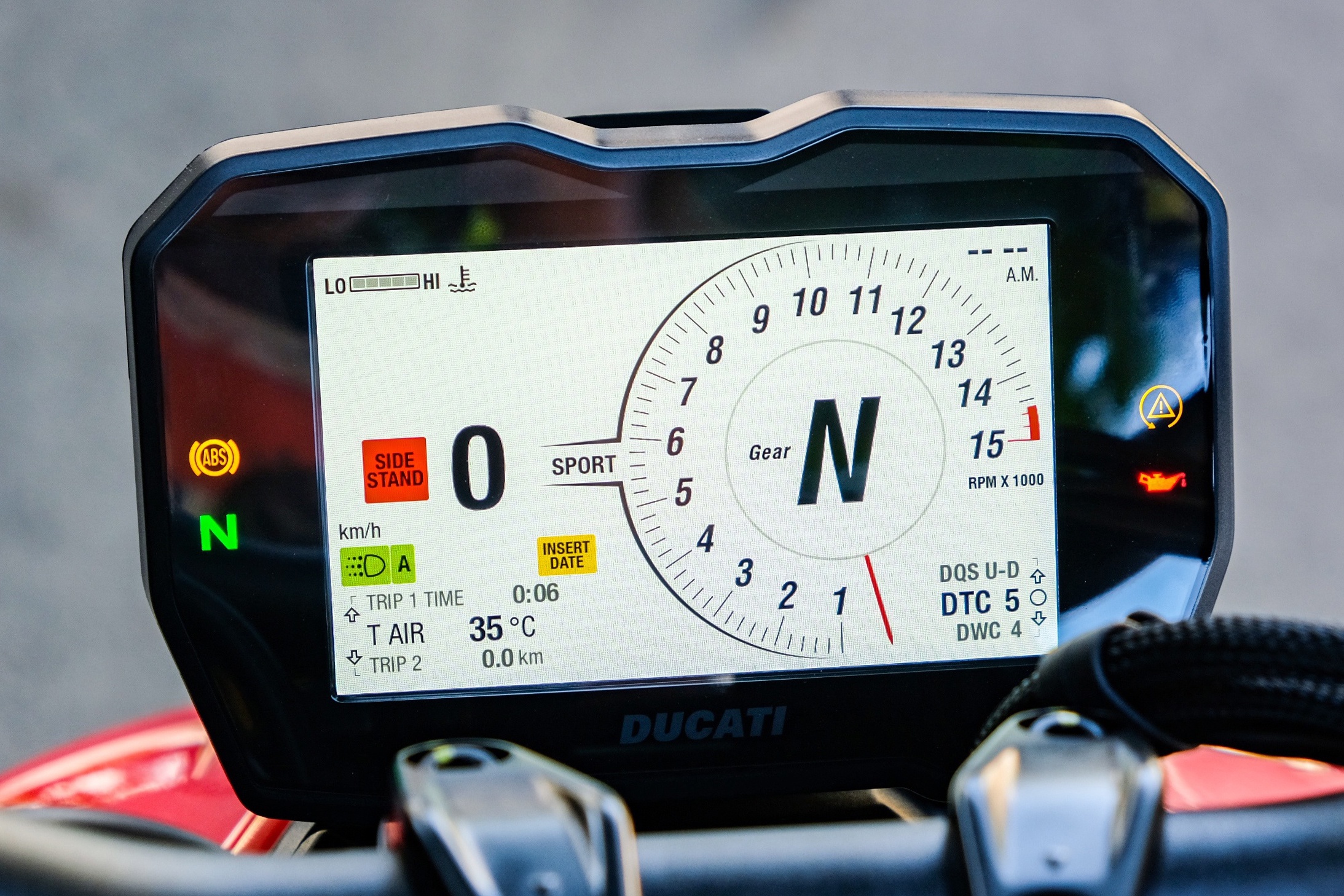 So sánh Ducati Streetfighter V4 và KTM 1290 Super Duke R ảnh 5 So sanh Ducati Streetfighter V4 va KTM 1290 Super Duke R anh 5