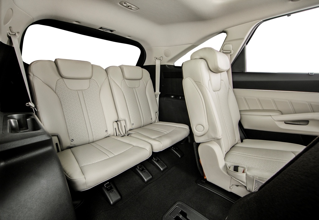 Kia Sorento thế hệ mới được ra mắt Việt Nam ảnh 8 Kia Sorento the he moi duoc ra mat Viet Nam anh 8