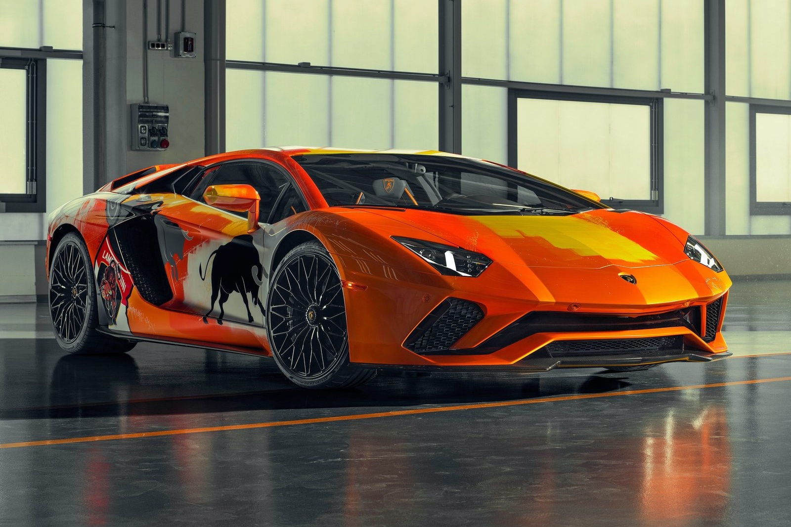 Lamborghini Aventador chạm mốc 10.000 xe được sản xuất ảnh 6 Lamborghini Aventador cham moc 10.000 xe duoc san xuat anh 6