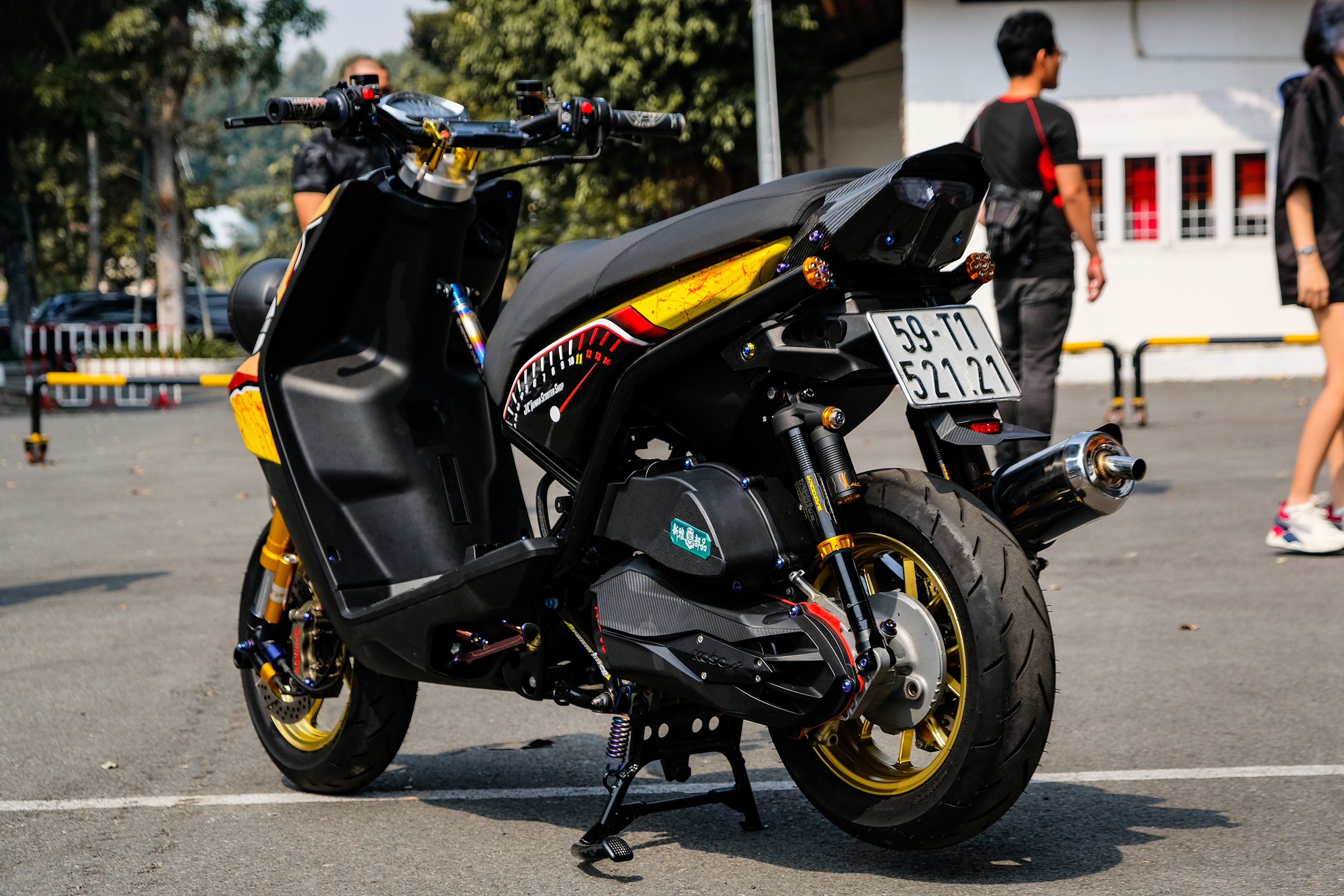 Yamaha BWS do 200 trieu cua biker Dai Loan anh 2