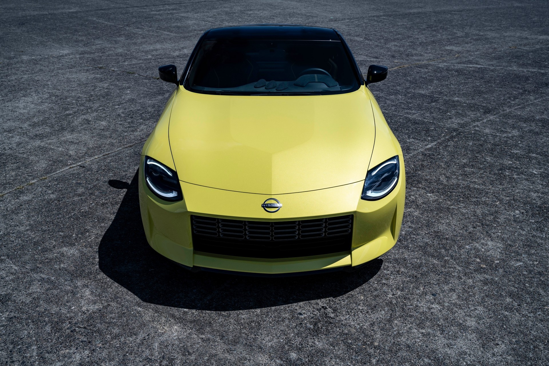 Nissan gioi thieu Z-car the he moi anh 11