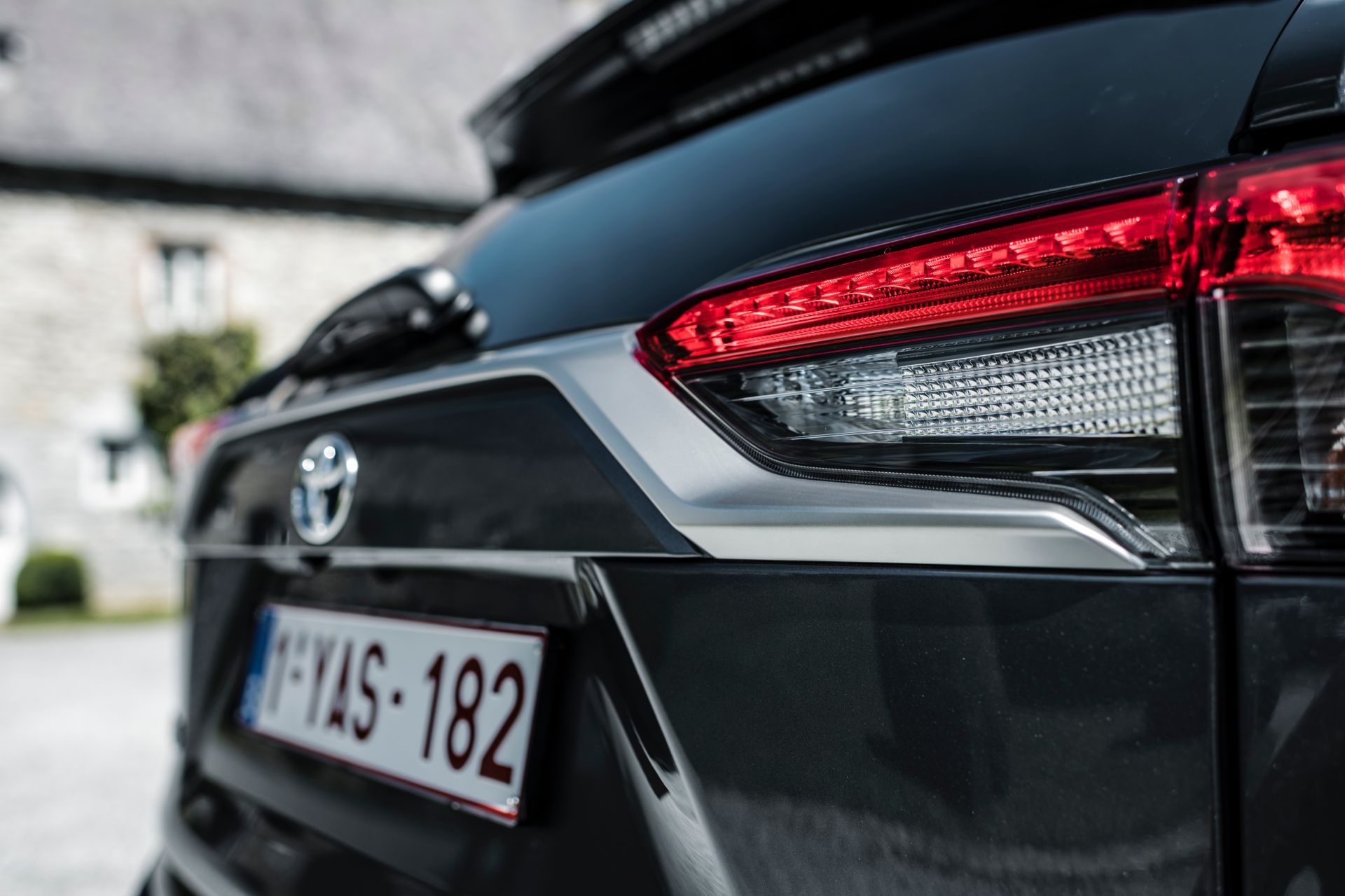 Toyota RAV4 Plug-in Hybrid 2021 ra mắt châu Âu ảnh 6 Toyota RAV4 Plug-in Hybrid 2021 ra mat chau Au anh 6