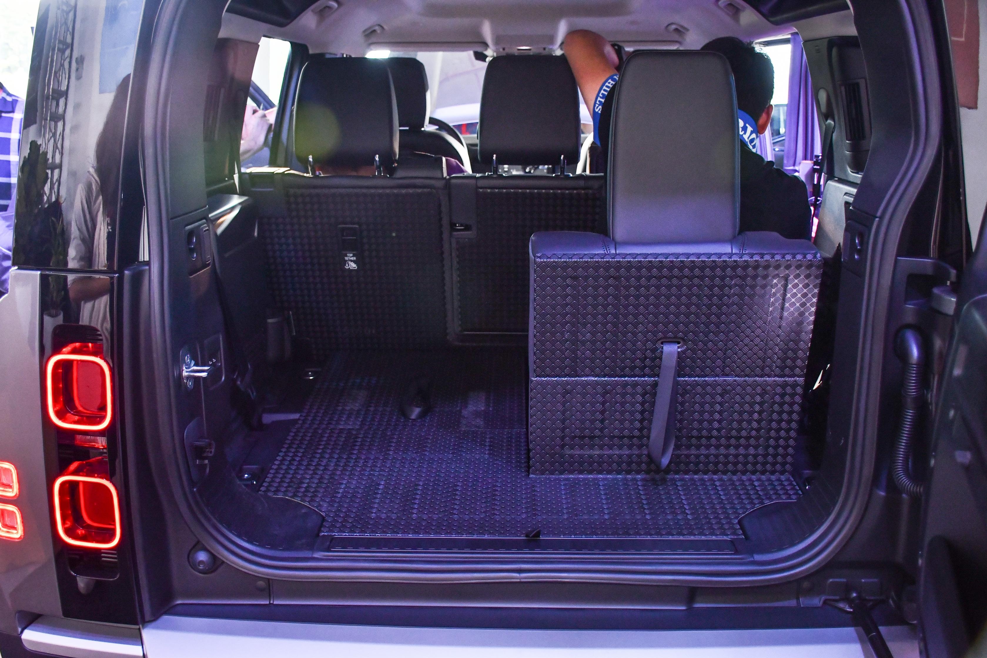 Land Rover Defender 2020 ve Viet Nam anh 11