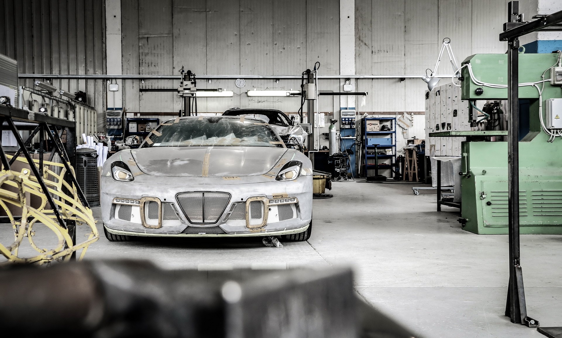 Touring Superleggera Aero 3 ra mat anh 25