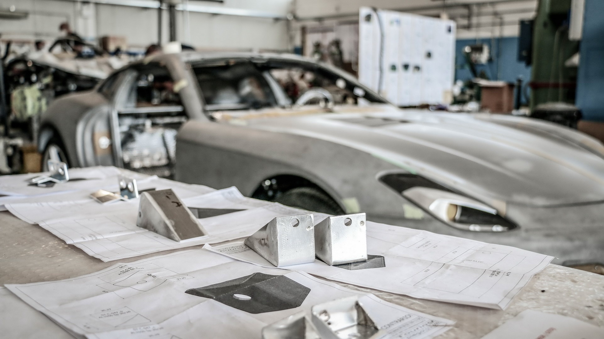 Touring Superleggera Aero 3 ra mat anh 28