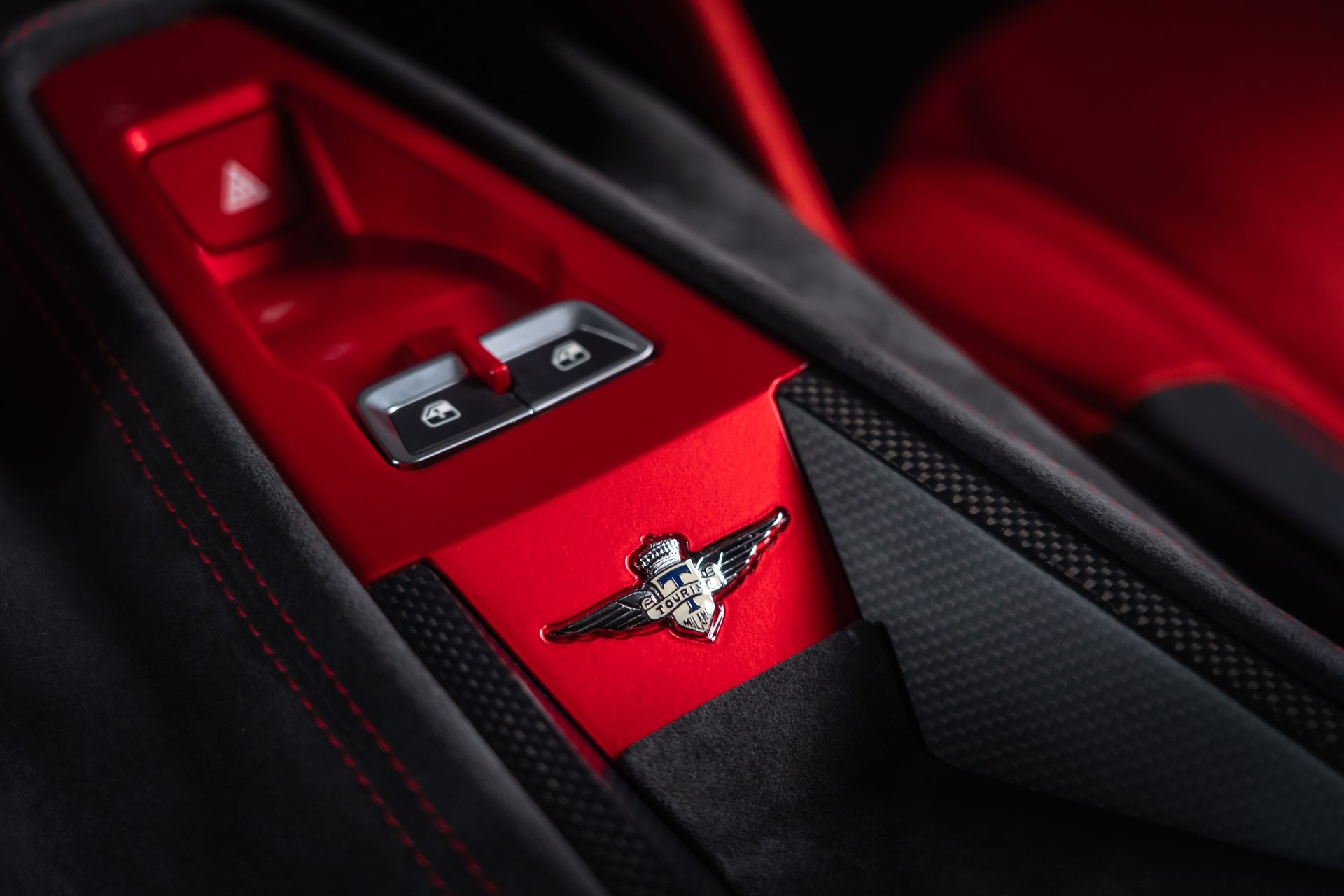 Touring Superleggera Aero 3 ra mat anh 22