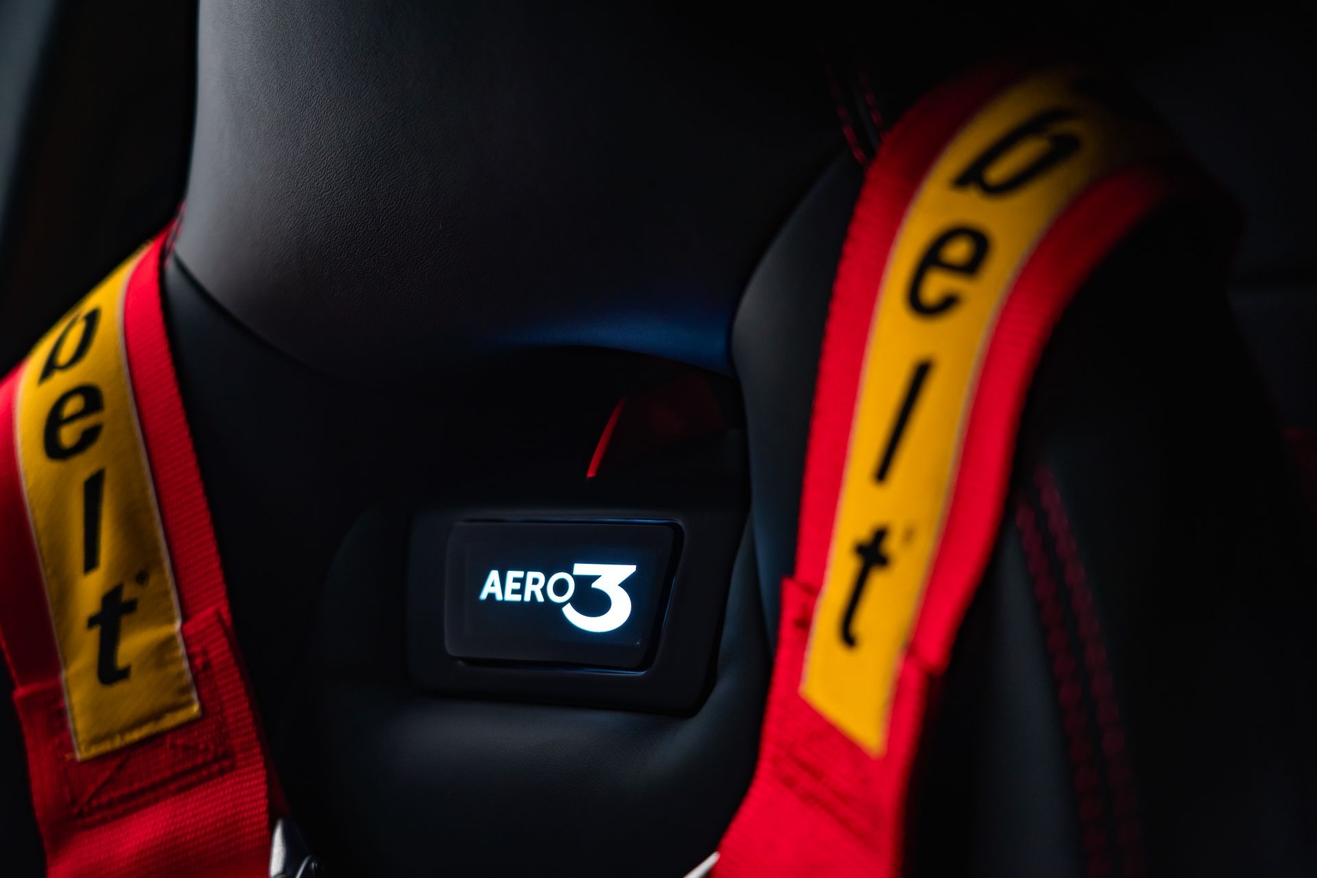 Touring Superleggera Aero 3 ra mat anh 21