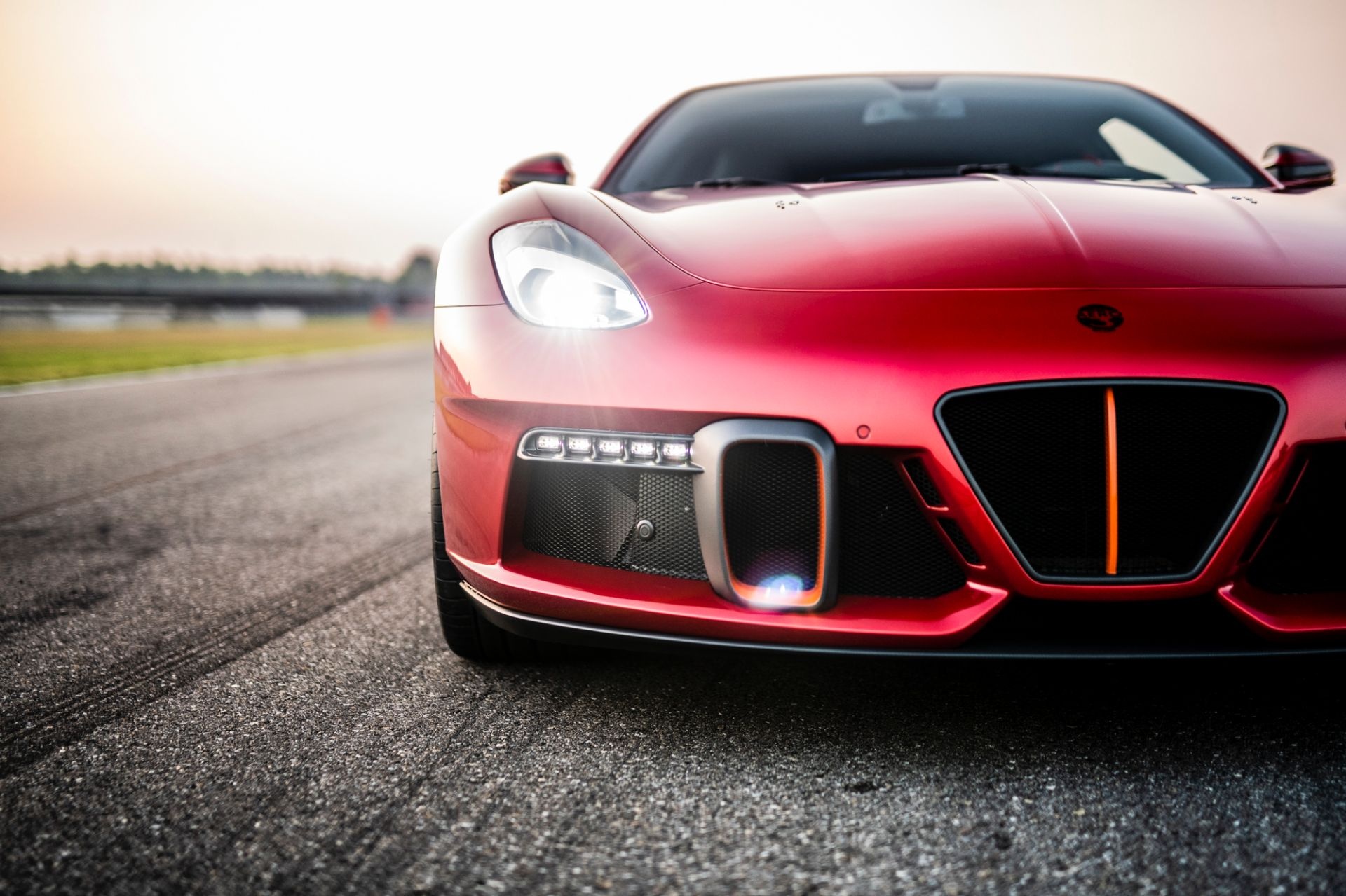 Touring Superleggera Aero 3 ra mat anh 11