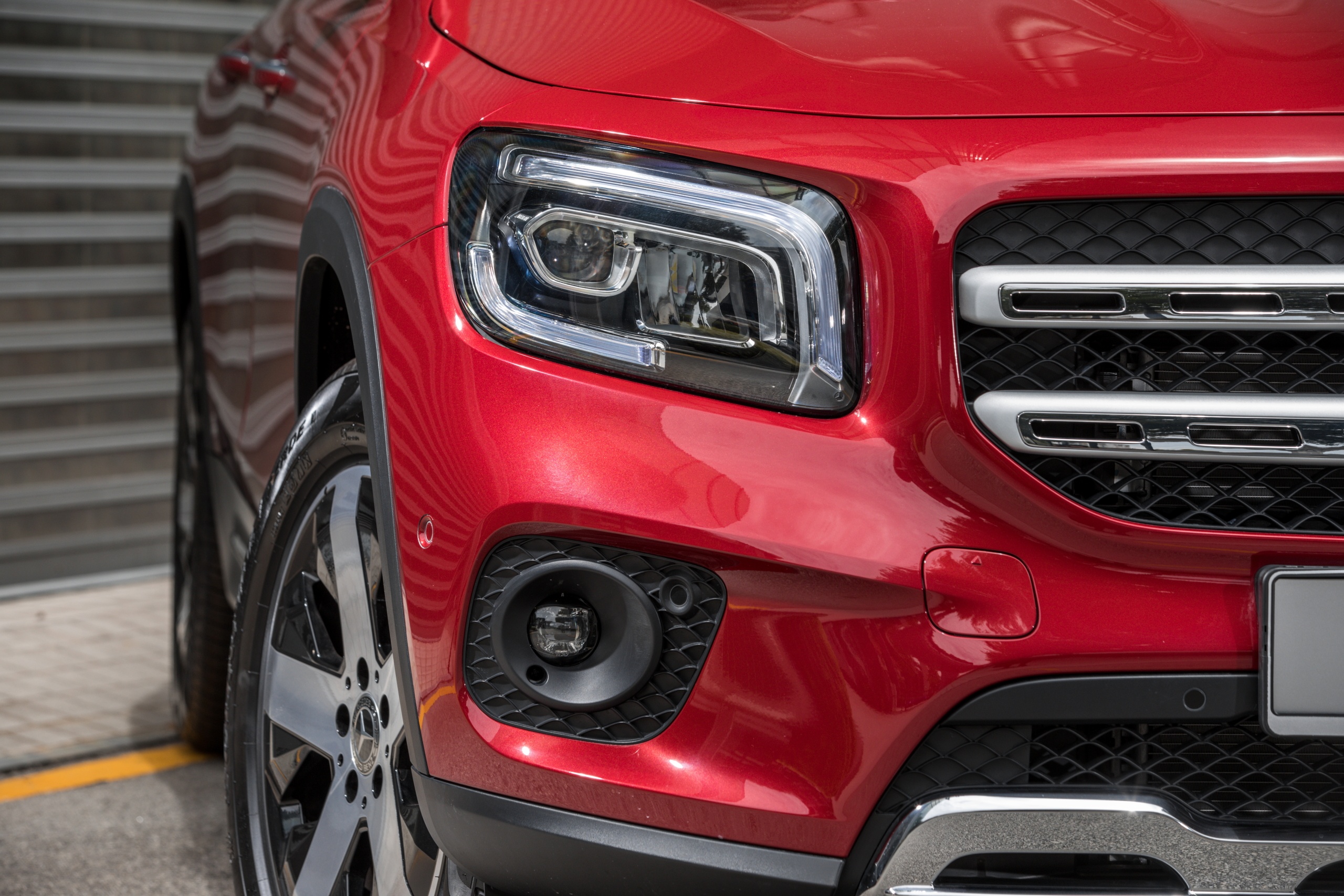 Mercedes-Benz GLB ra mat Malaysia anh 6