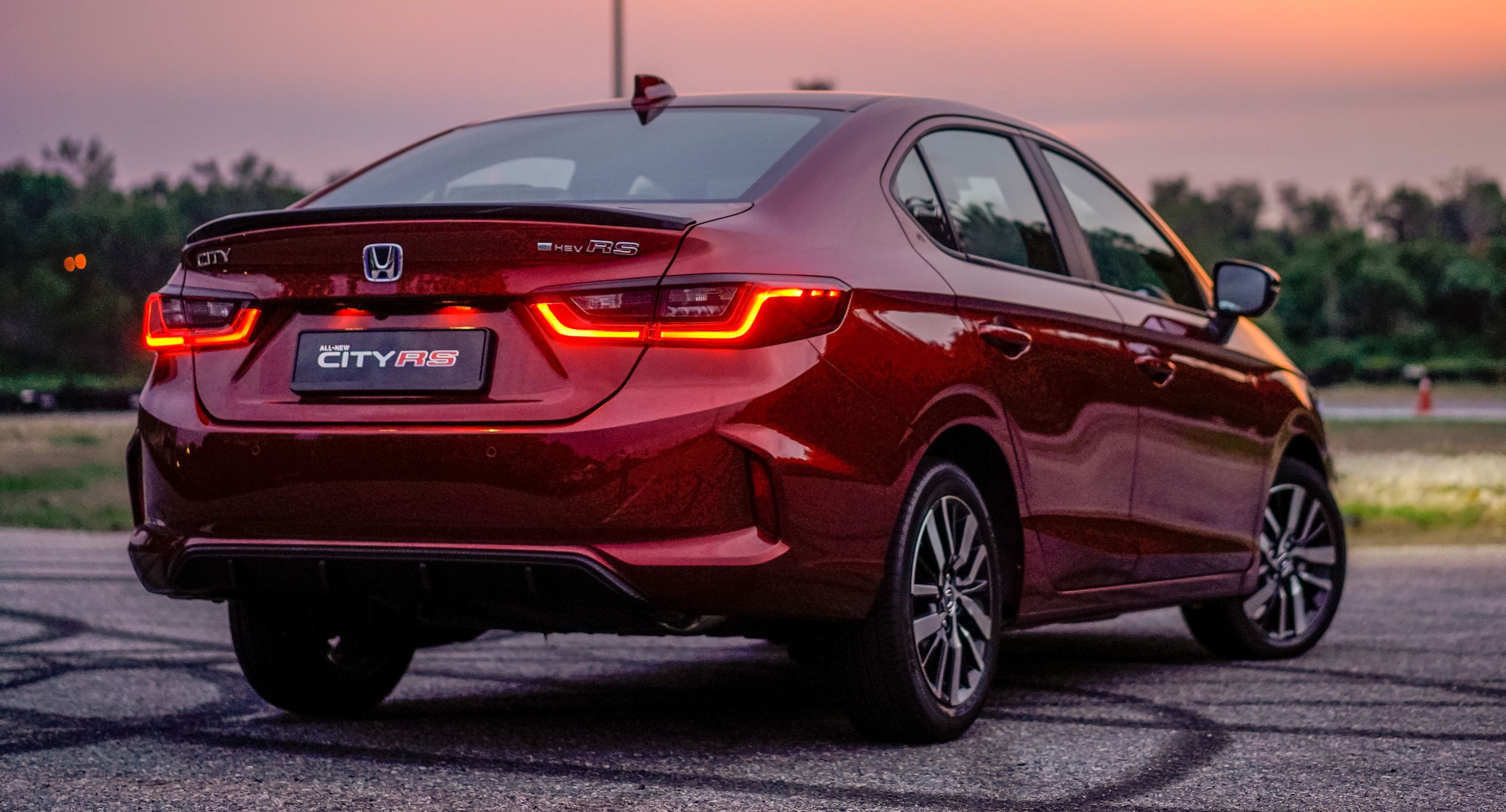 Honda City 2020 duoc trang bi dong co hybrid tai Malaysia anh 2