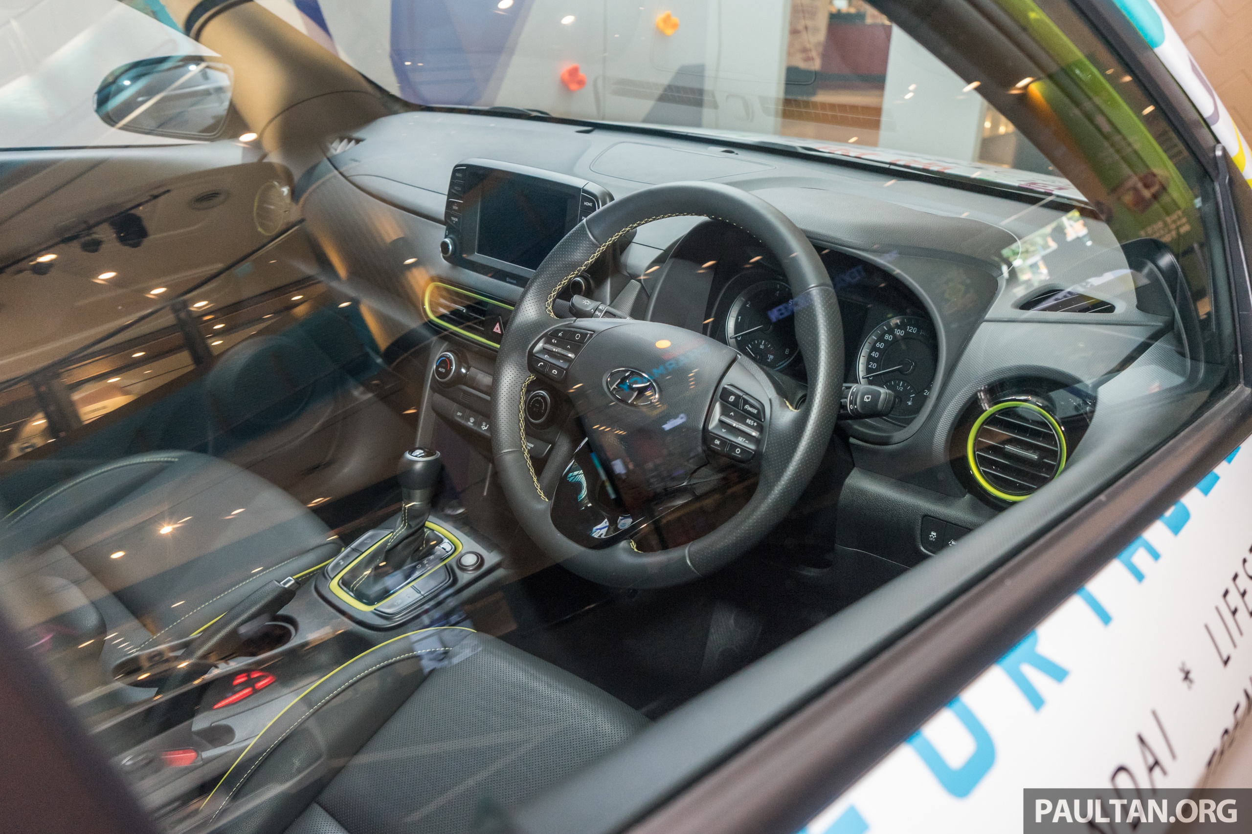 Hyundai Kona được ra mắt tại Malaysia ảnh 6 Hyundai Kona duoc ra mat tai Malaysia anh 6