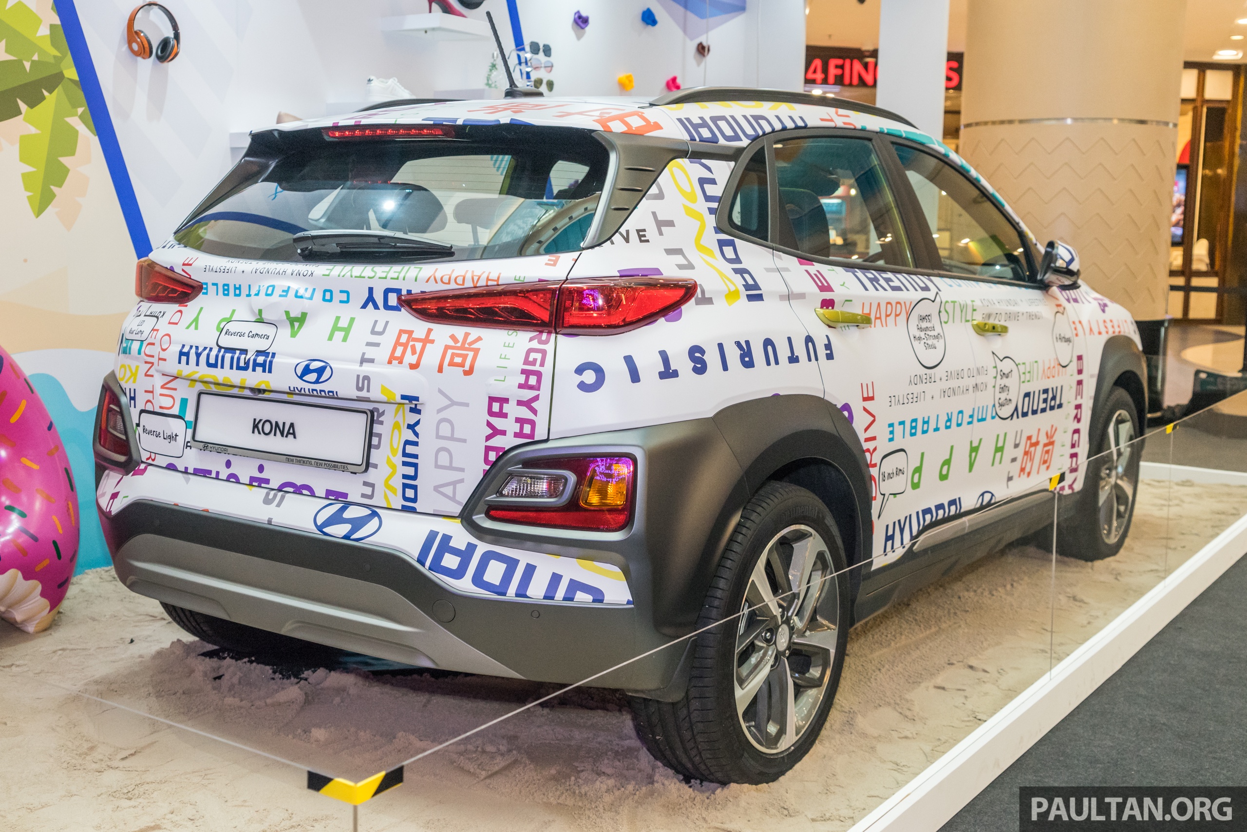 Hyundai Kona được ra mắt tại Malaysia ảnh 2 Hyundai Kona duoc ra mat tai Malaysia anh 2