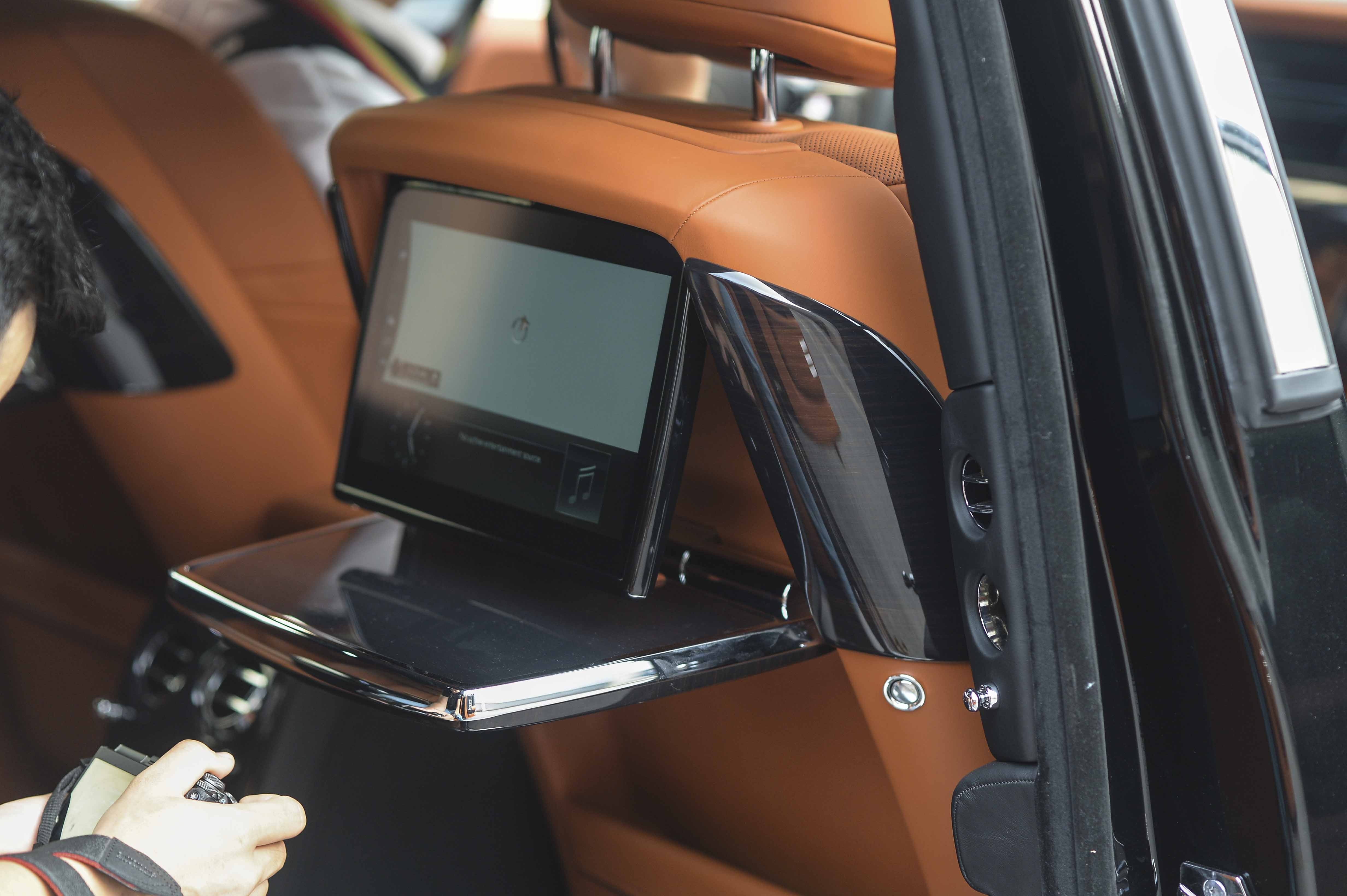 Rolls-Royce Phantom VIII tại Việt Nam ảnh 9 Rolls-Royce Phantom VIII tai Viet Nam anh 9