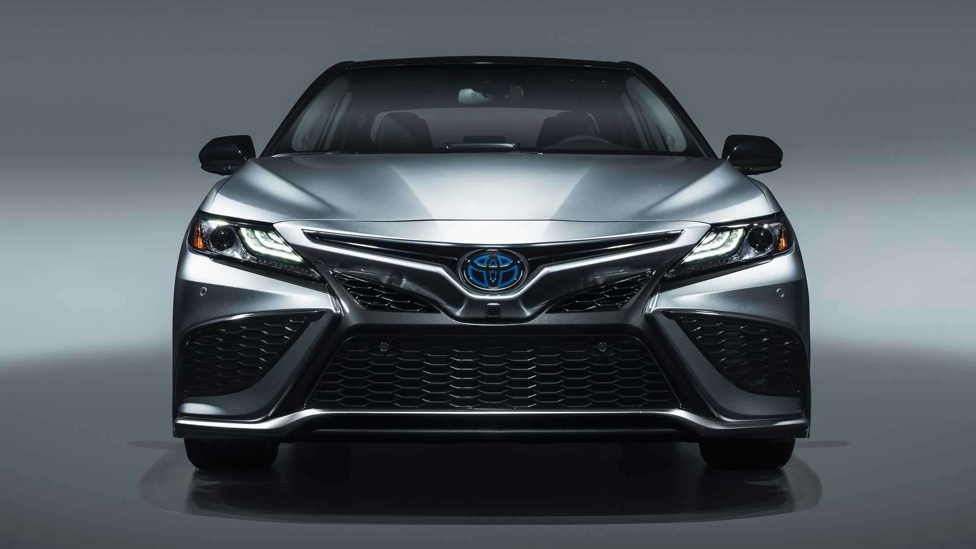 Toyota Camry Hybrid 2021 ra mắt ảnh 5 Toyota Camry Hybrid 2021 ra mat anh 5