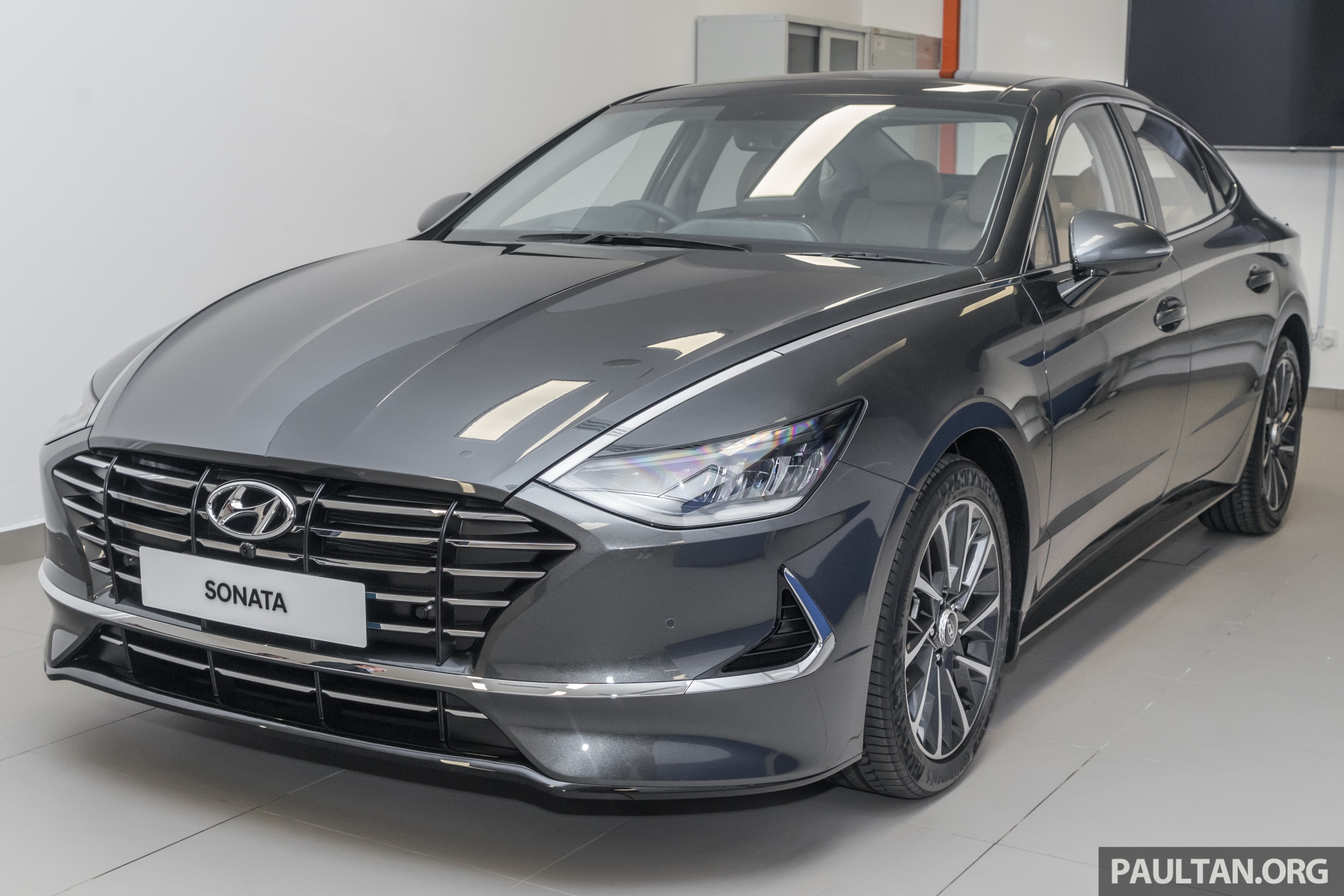 Hyundai Sonata 2020 được ra mắt tại Malaysia ảnh 1 Hyundai Sonata 2020 duoc ra mat tai Malaysia anh 1