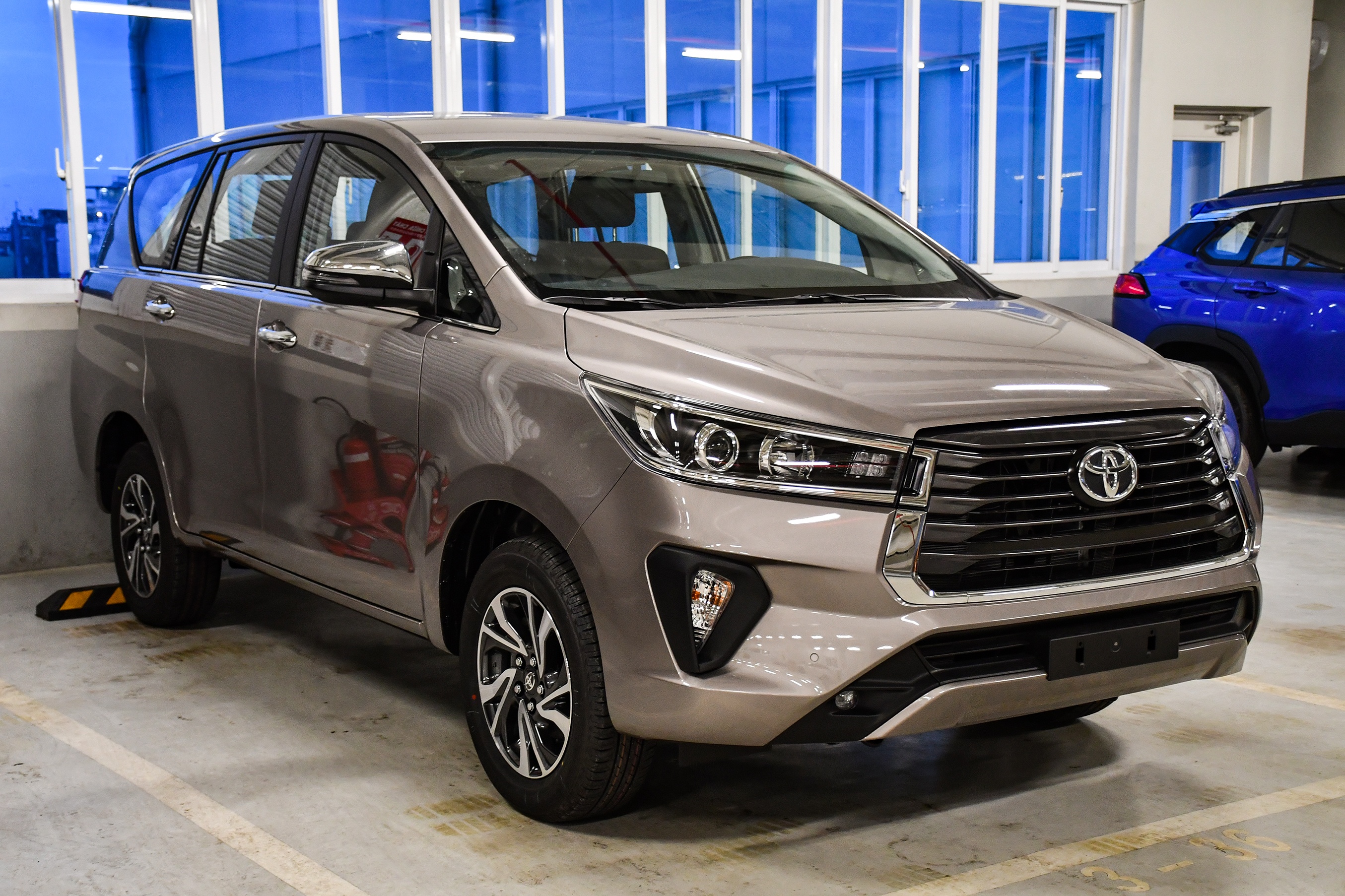 Hinh anh Toyota Innova 2021 tai dai ly hinh anh