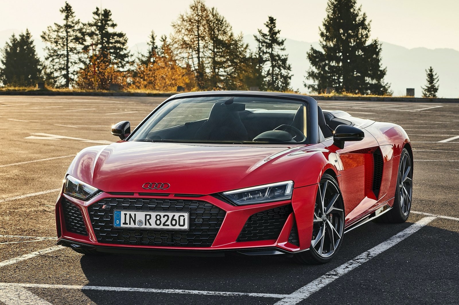 Audi R8 V10 phien ban dan dong cau sau ra mat tai My hinh anh