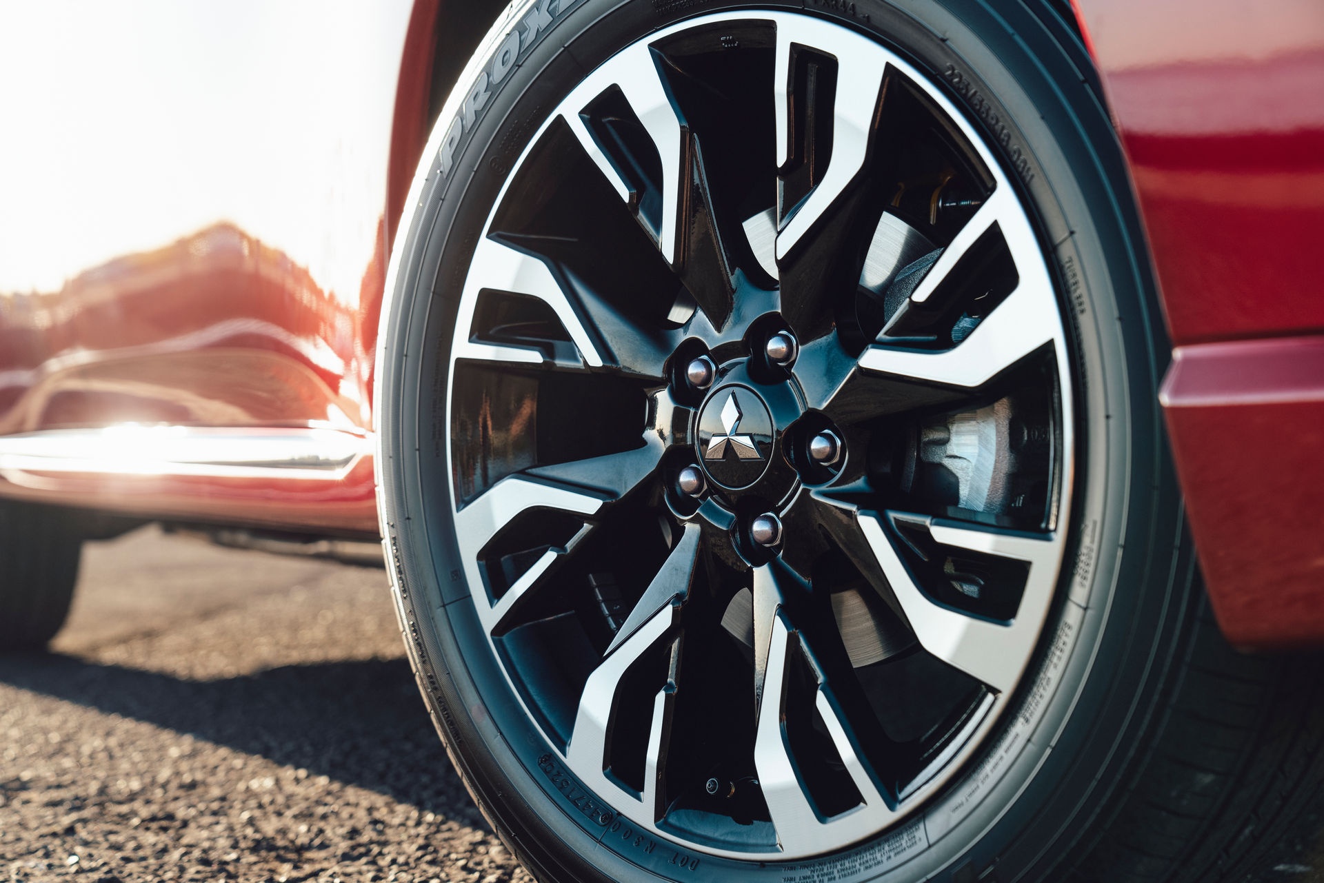 Mitsubishi Outlander PHEV 2021 duoc ra mat tai Australia anh 3