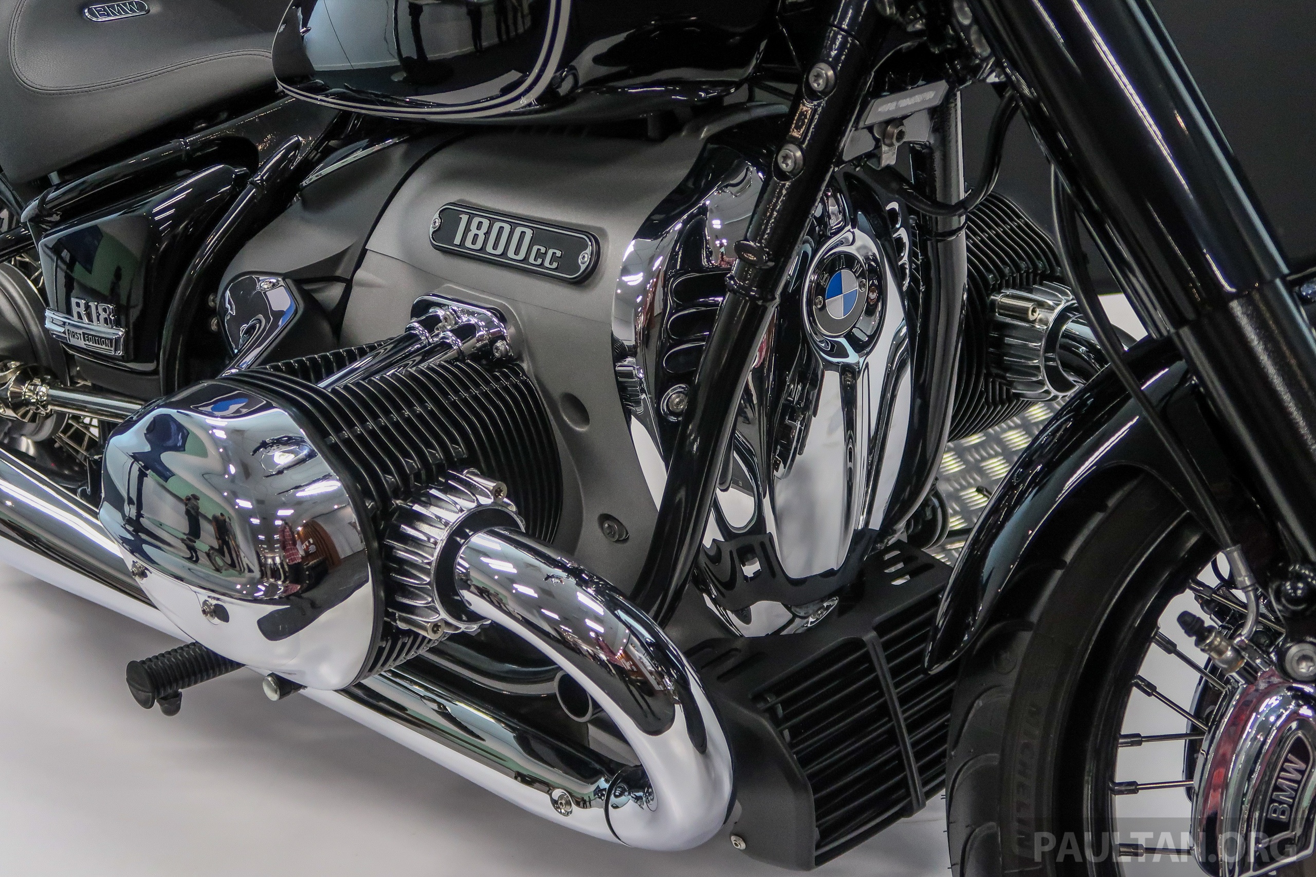 BMW R 18 First Edition ra mat Malaysia anh 4