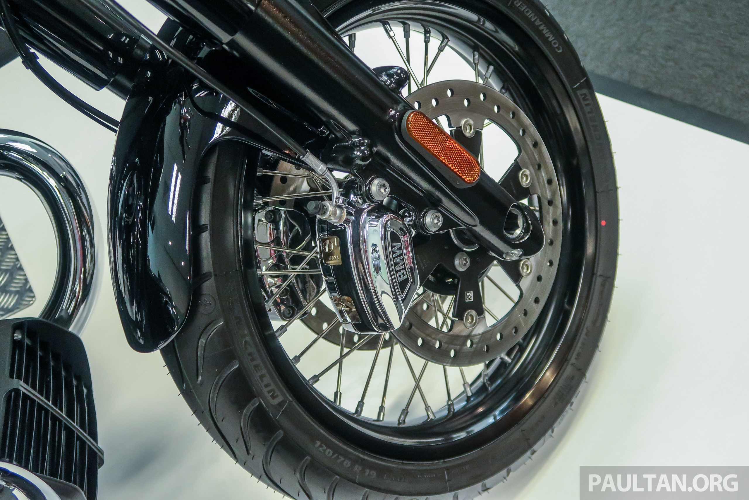 BMW R 18 First Edition ra mat Malaysia anh 10