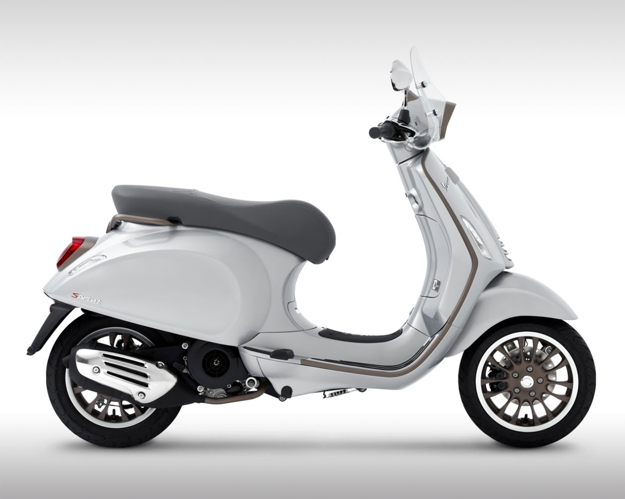 Vespa ra mat Sprint 150 cho Thai Lan anh 2