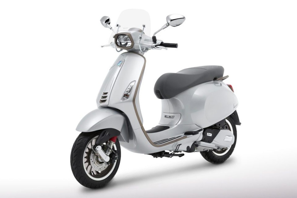 Vespa ra mat Sprint 150 cho Thai Lan anh 1