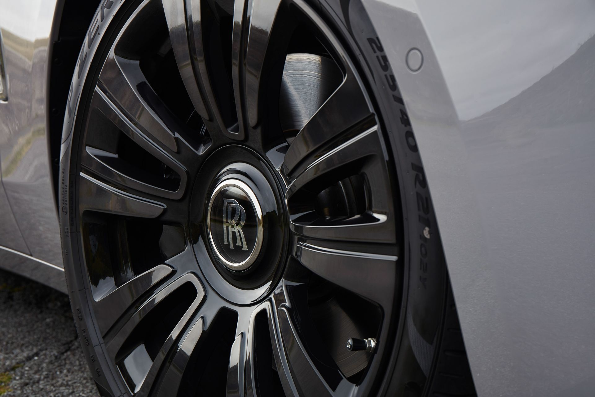 Rolls-Royce Ghost 2021 ra mat anh 10