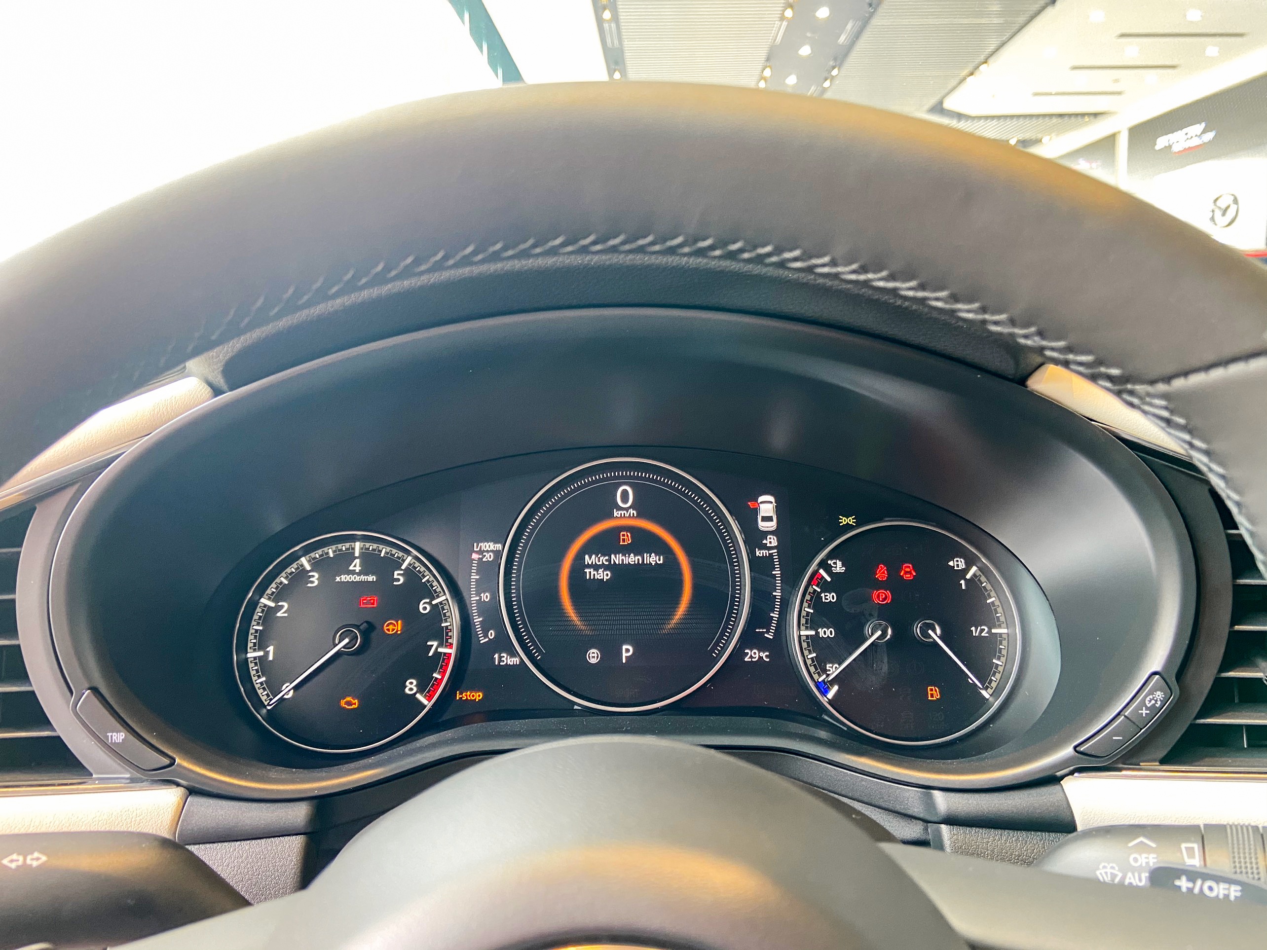 Sedan hạng C ảnh 13 Sedan hang C anh 13