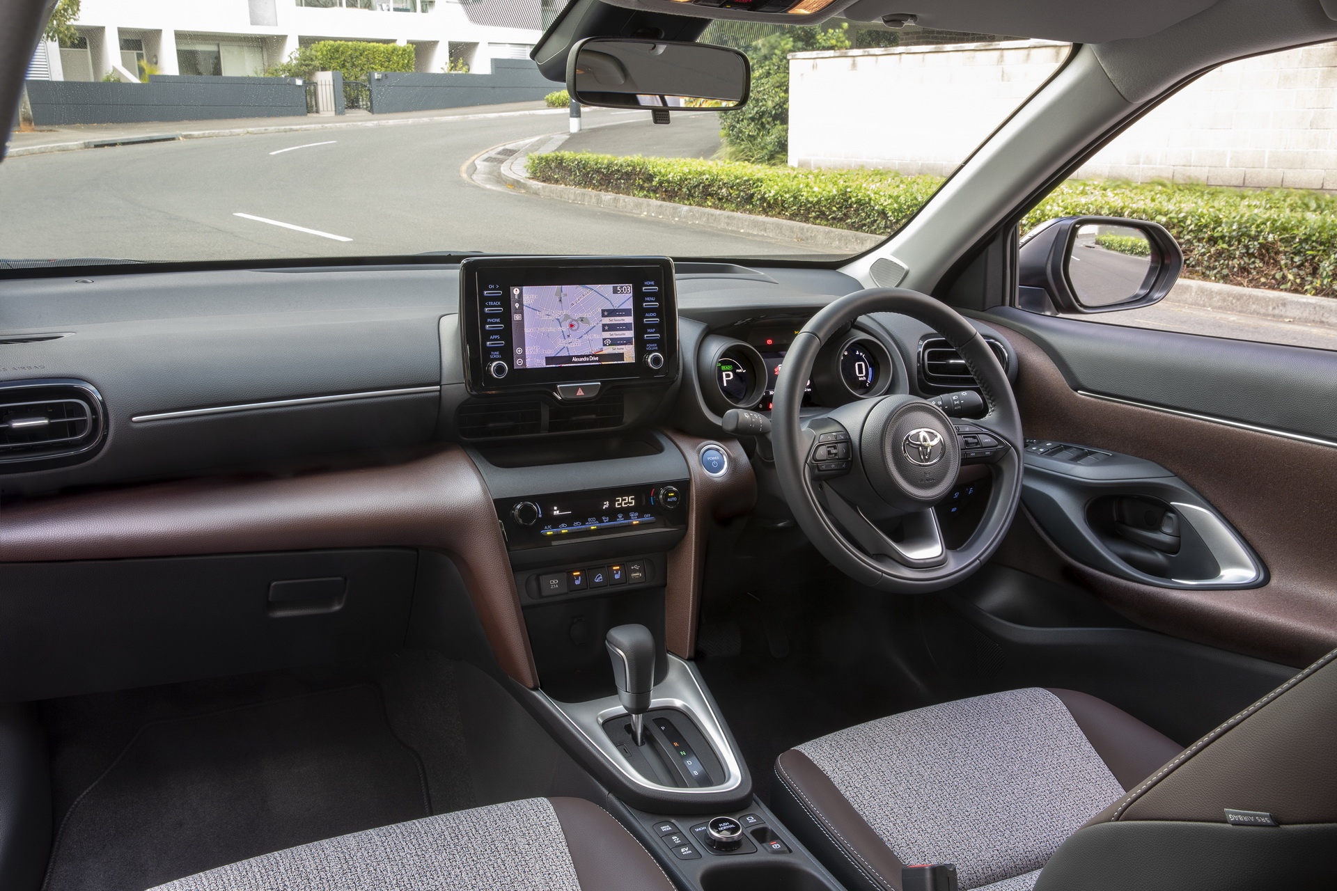 Toyota Yaris Cross ra mắt ảnh 3 Toyota Yaris Cross ra mat anh 3
