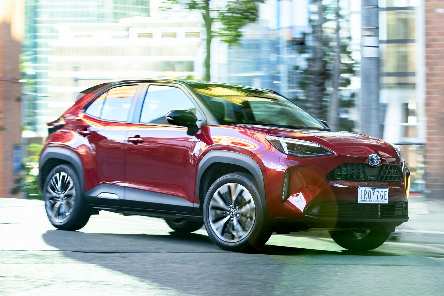 Toyota Yaris Cross 2021 co gia tu 19.200 USD tai Australia hinh anh