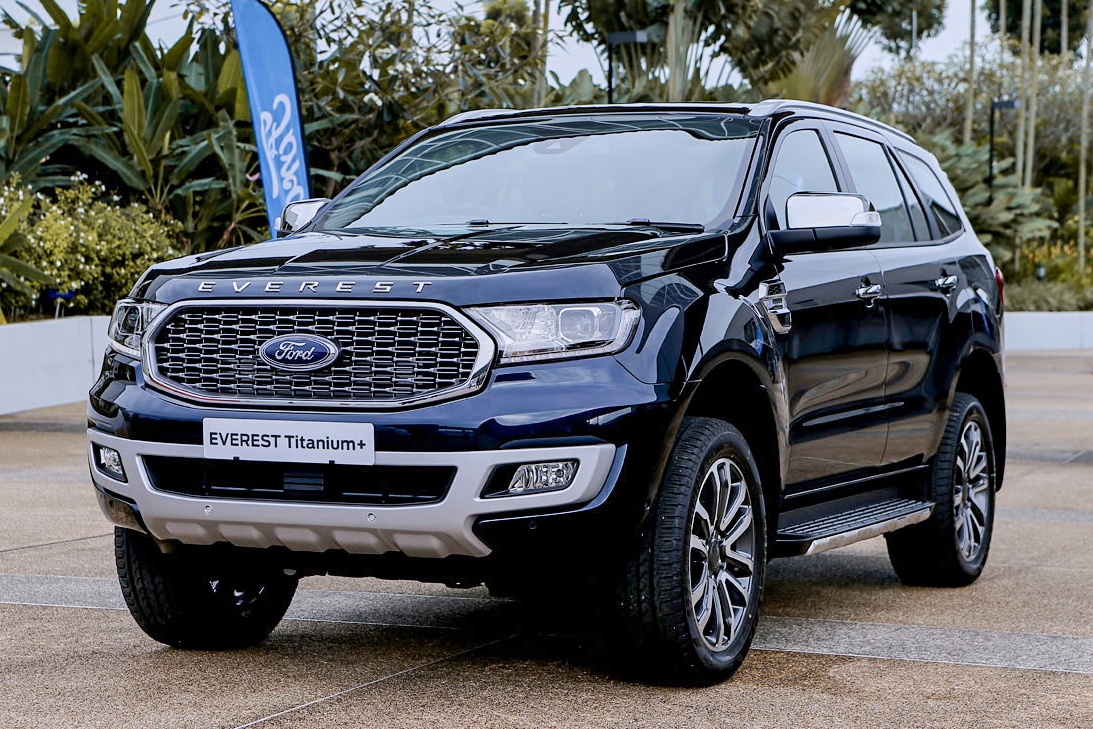Chi tiet Ford Everest 2021 vua duoc ra mat hinh anh