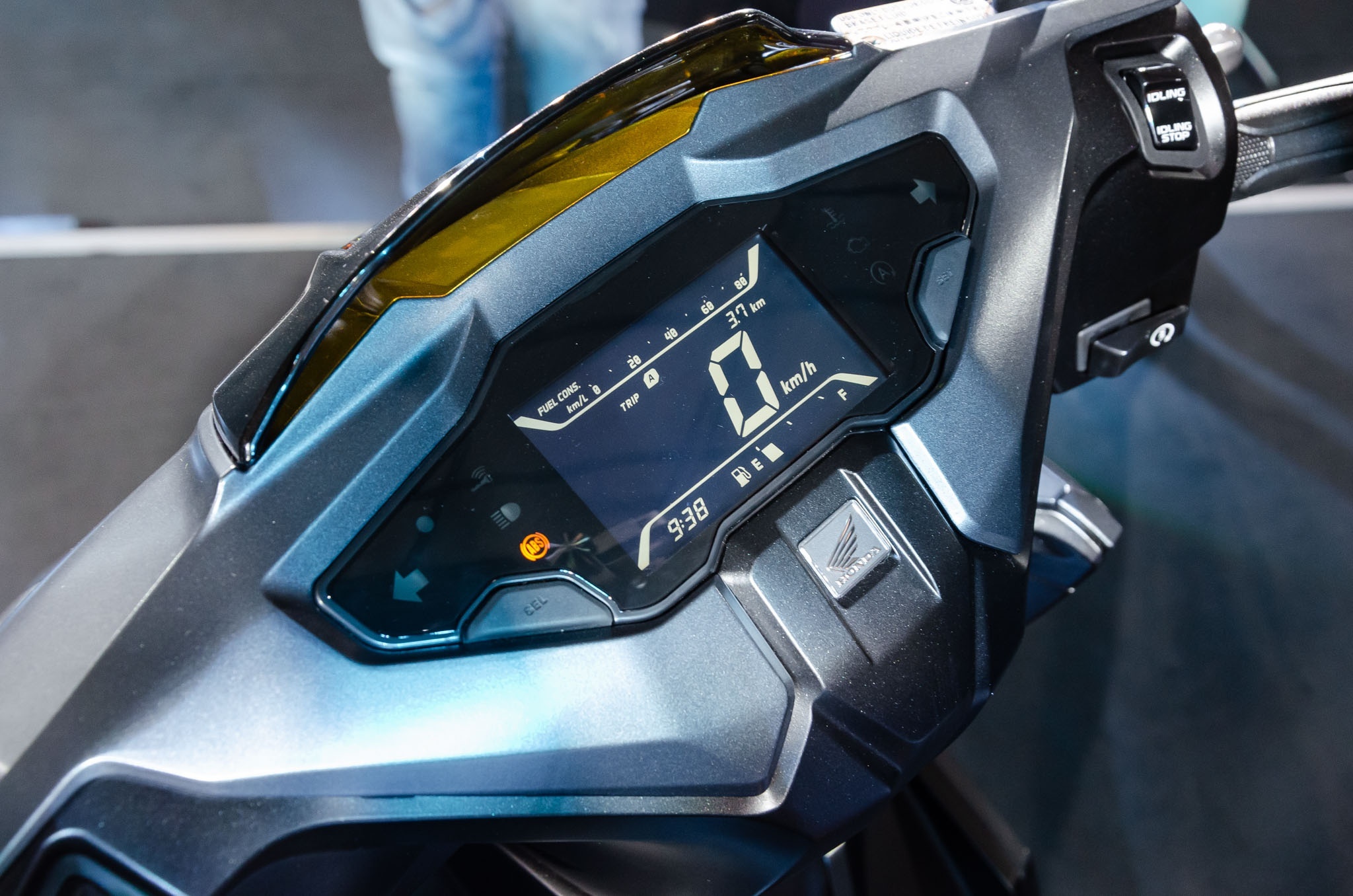 Honda Air Blade tang gia nhe anh 3