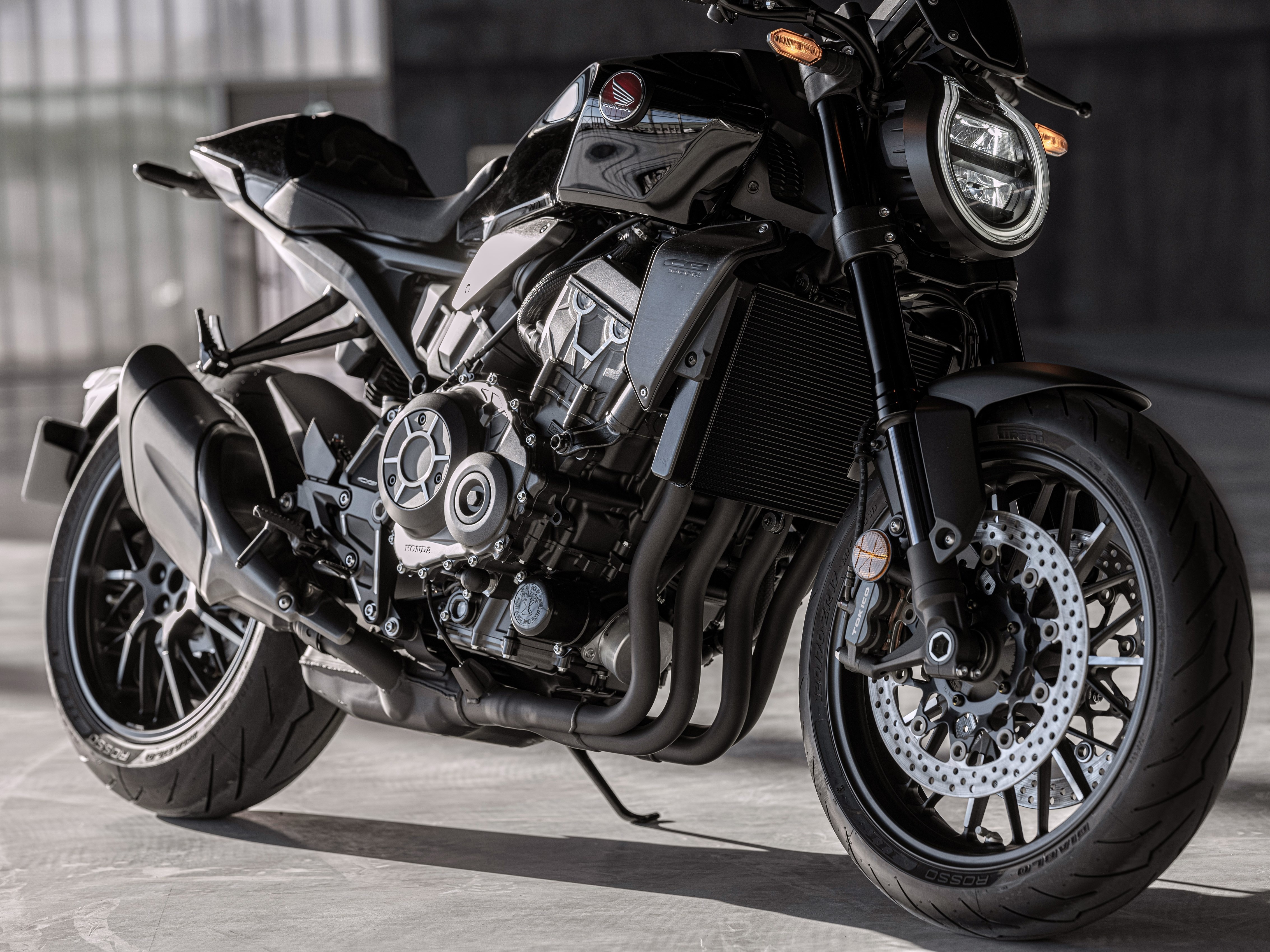 Honda CB1000R Black Edition ra mắt ảnh 5 Honda CB1000R Black Edition ra mat anh 5