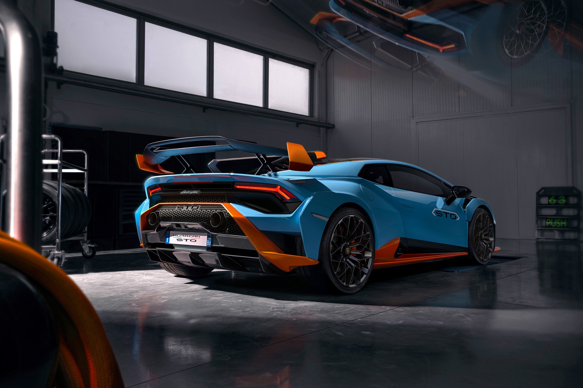 Lamborghini Huracan STO ra mat anh 3