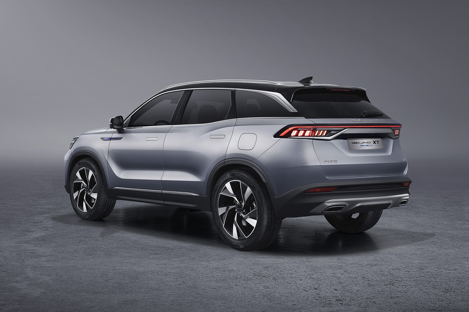 Beijing X7 PHEV ra mat anh 2