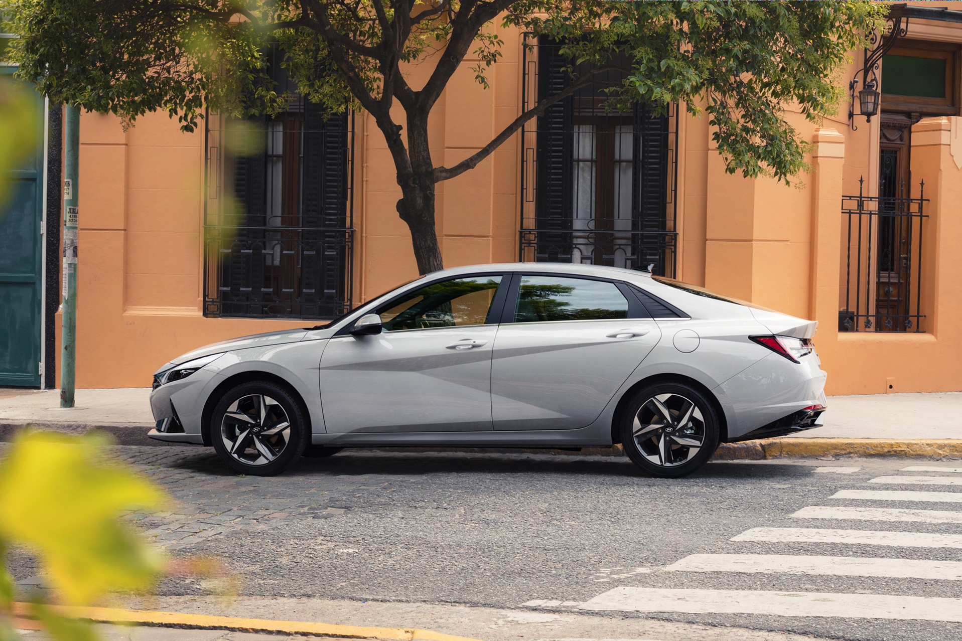 Hyundai Elantra 2021 ra mat Malaysia anh 3