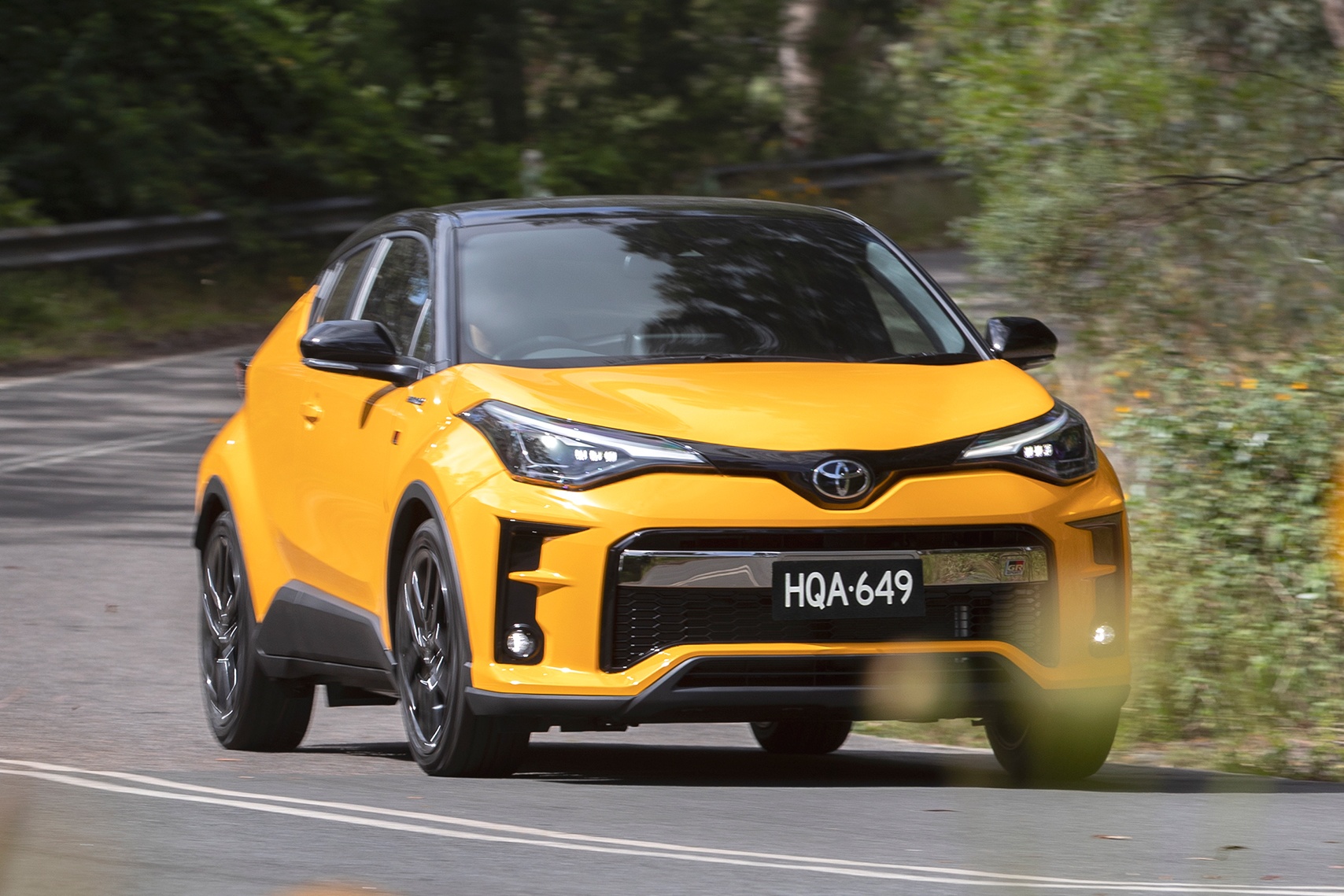 Toyota CH-R ra mat Australia anh 3