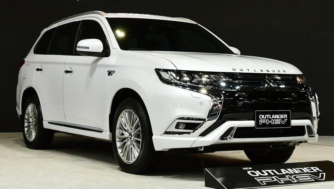 Mitsubishi Outlander PHEV ra mat Thai Lan anh 1