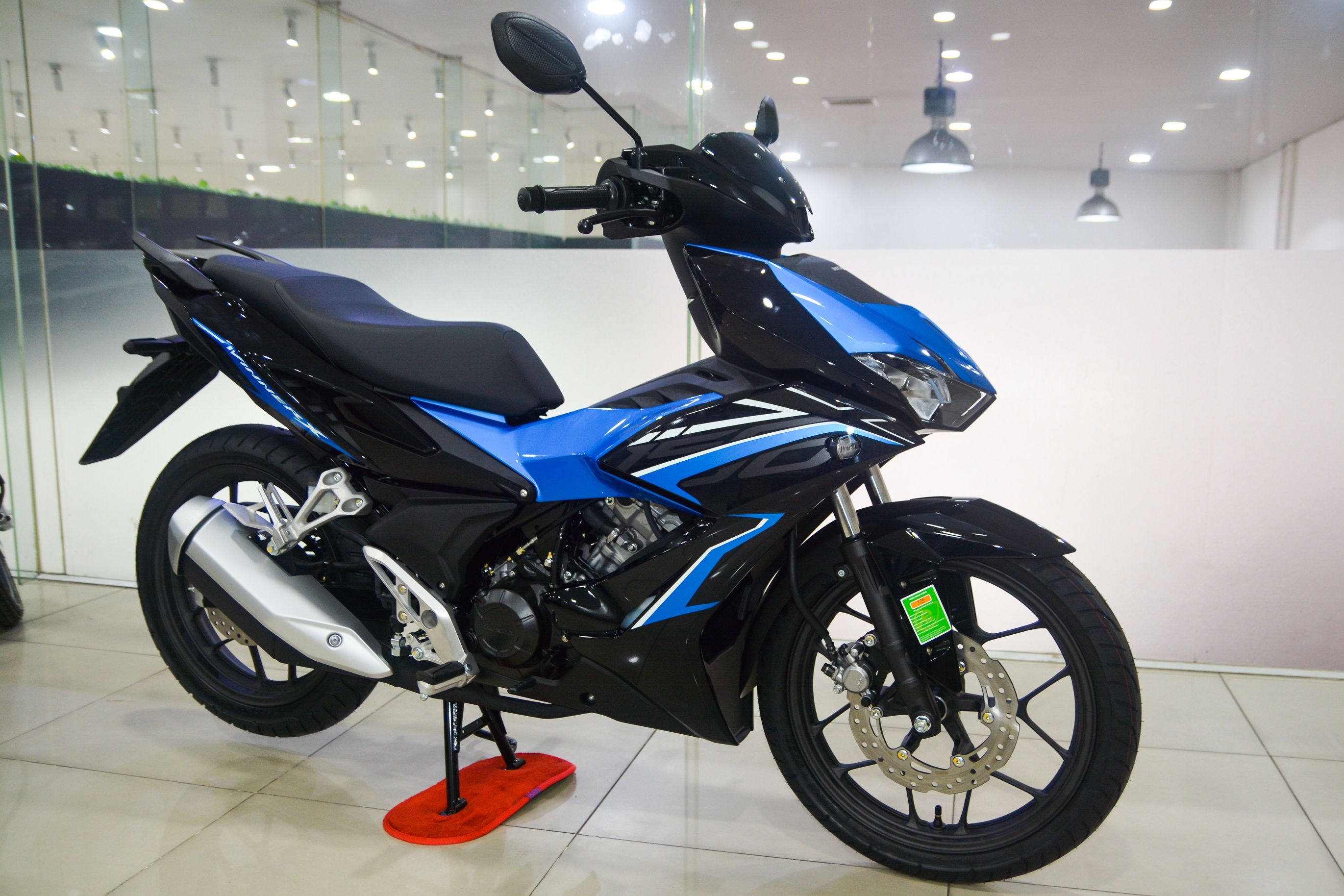 Giá lăn bánh của những mẫu côn tay phổ biến tại Việt Nam ảnh 5 Gia lan banh cua nhung mau con tay pho bien tai Viet Nam anh 5