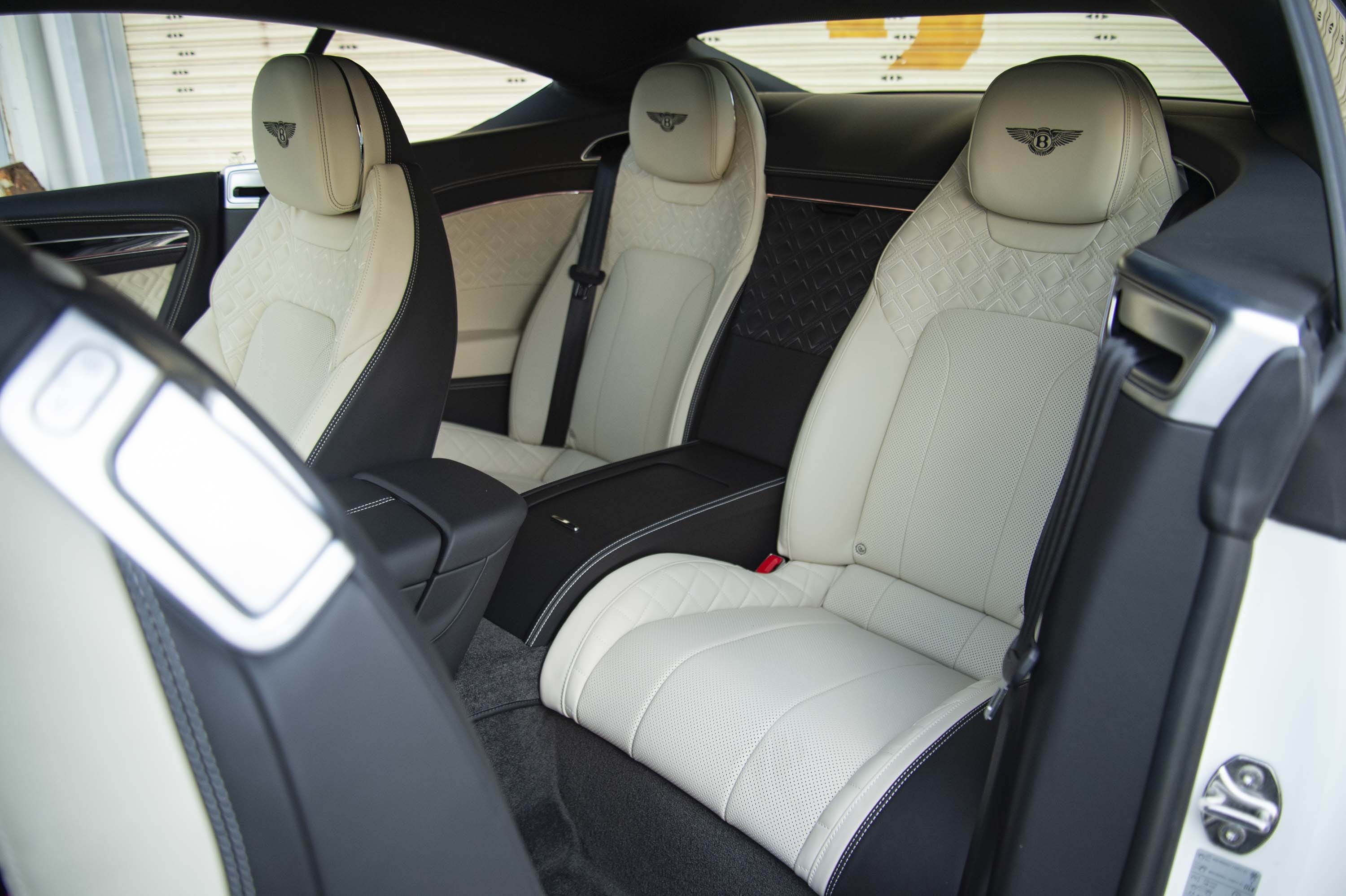 Bentley Continental GT gia 20 ty dong anh 12