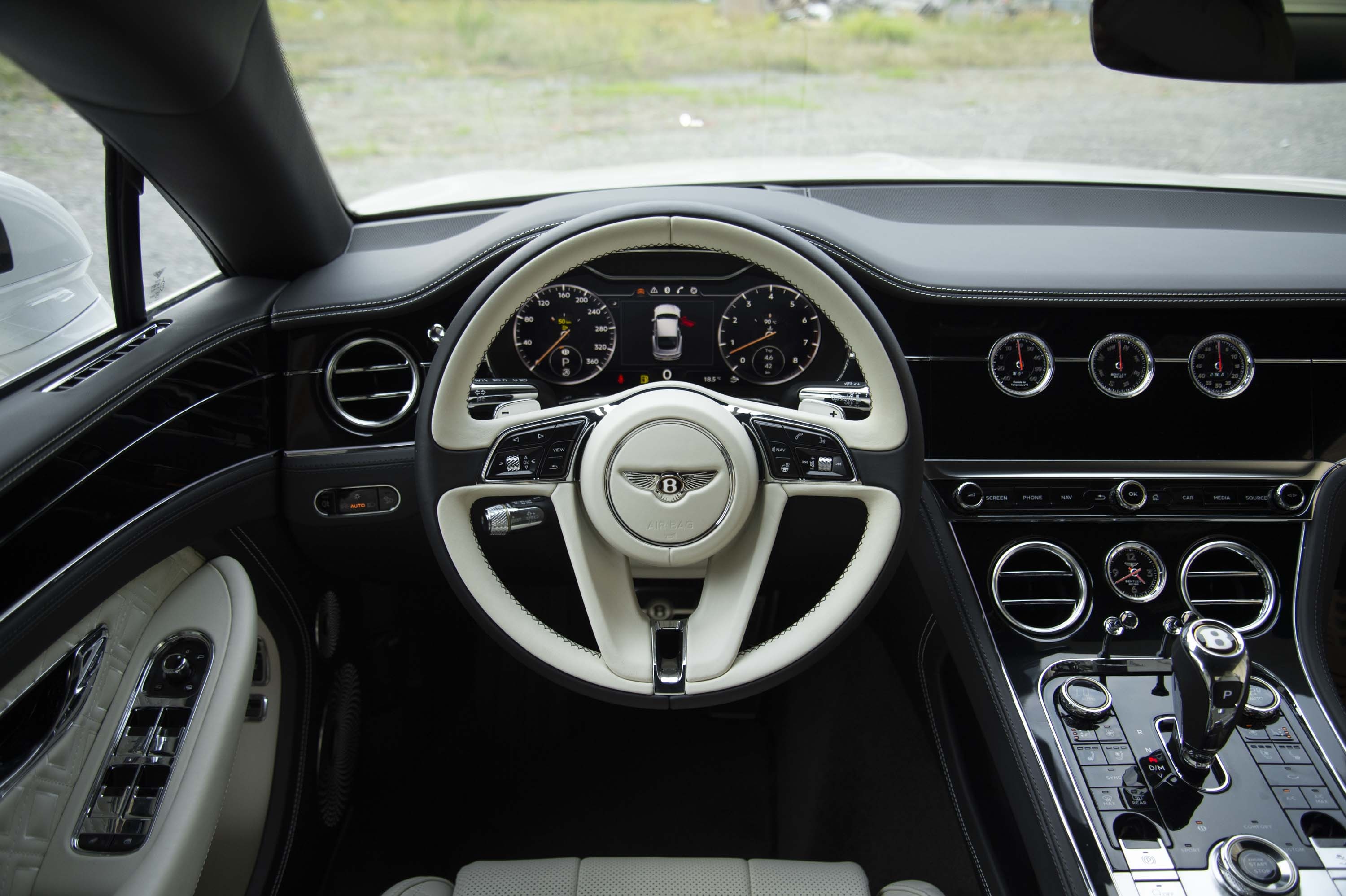 Bentley Continental GT gia 20 ty dong anh 11