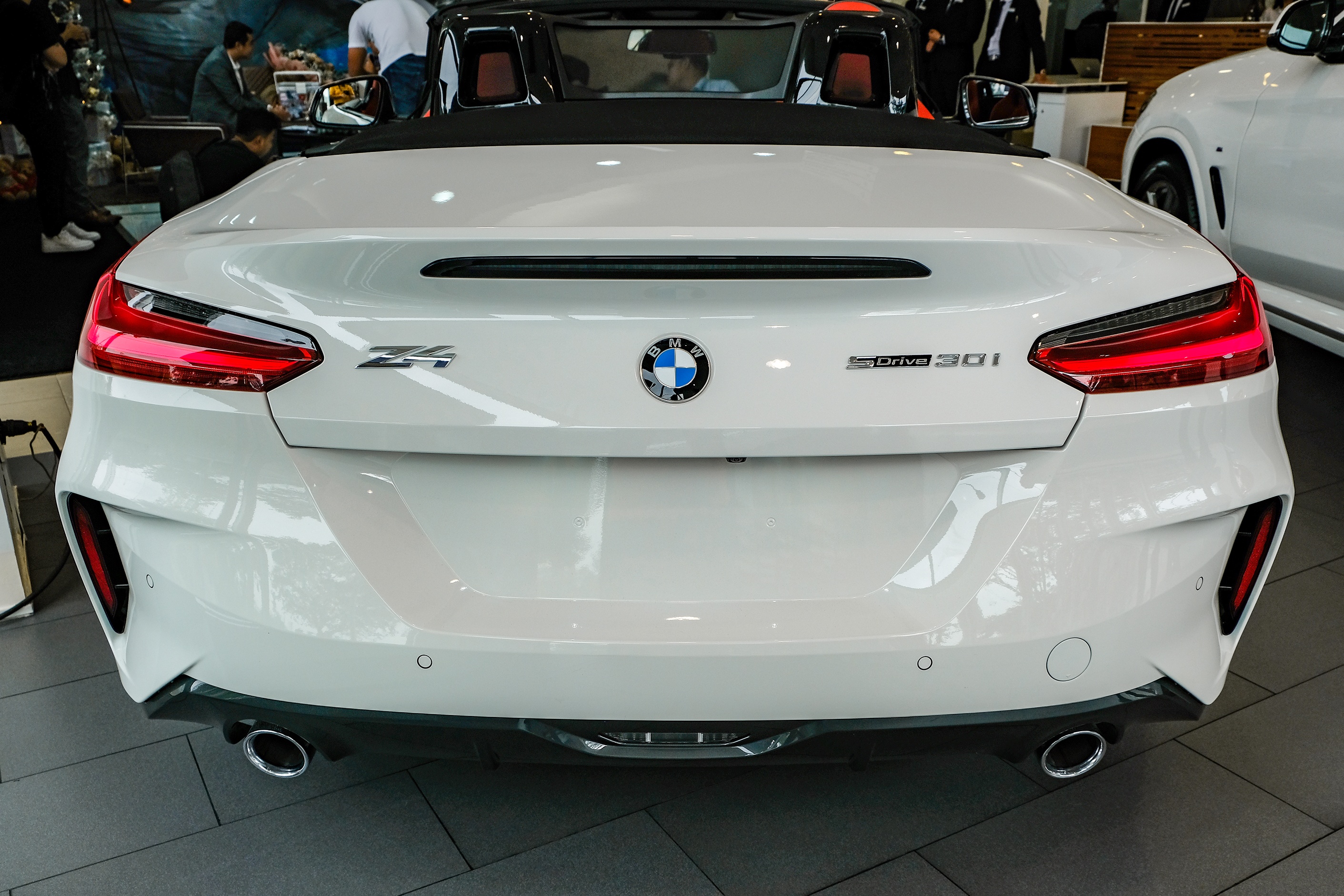BMW Z4 sDrive30i M Sport cua Minh Nhua anh 6