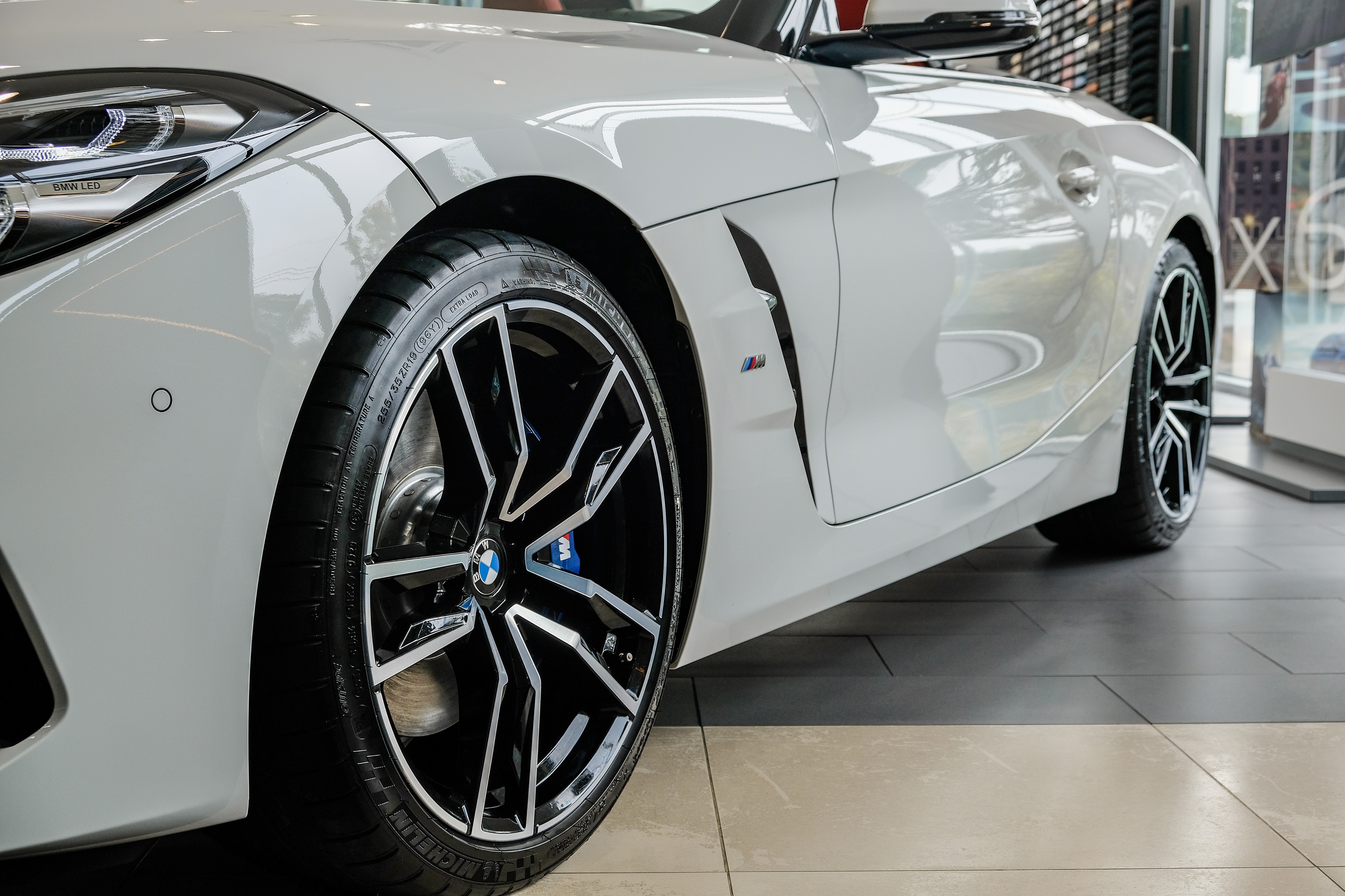 BMW Z4 sDrive30i M Sport cua Minh Nhua anh 7