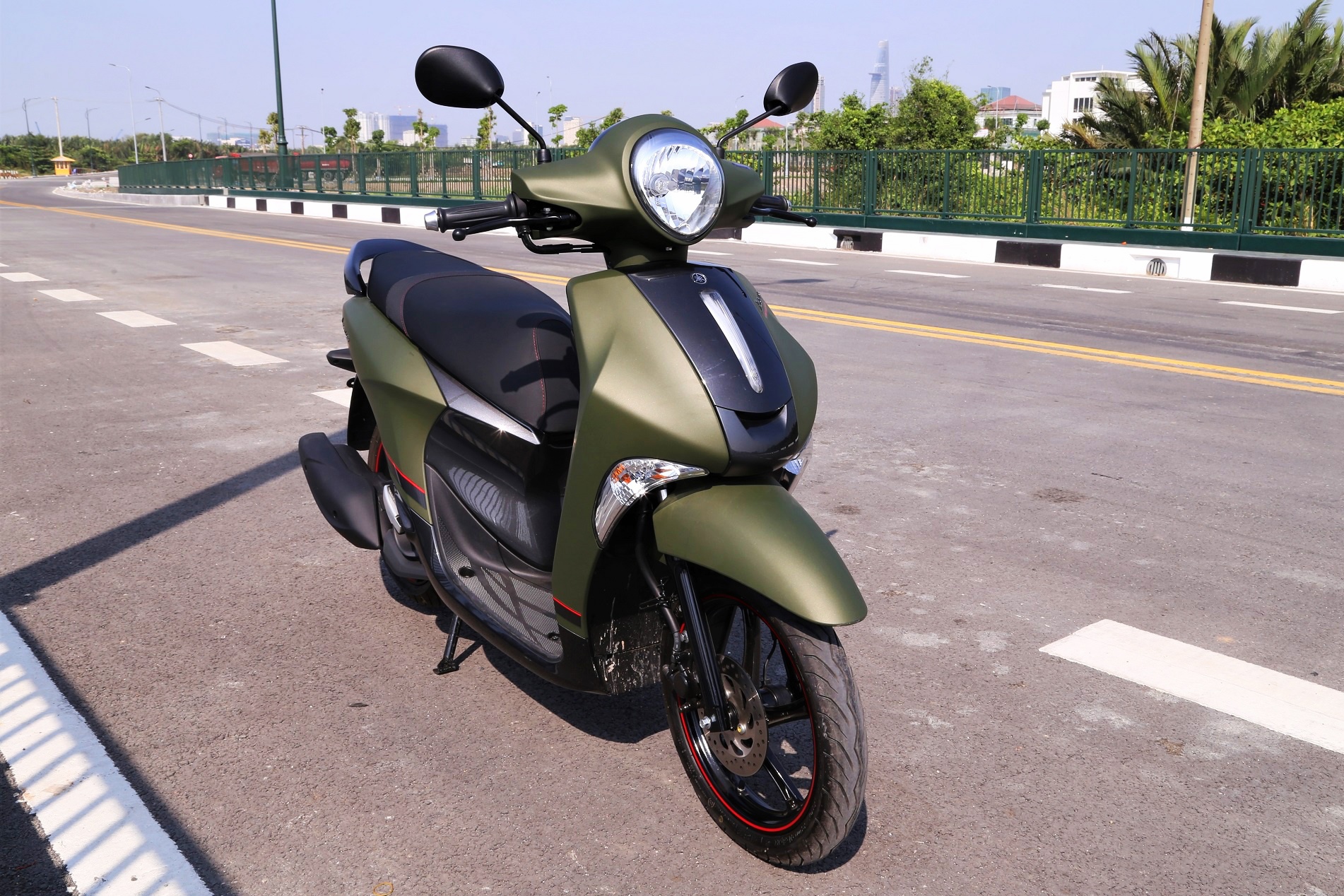 Ngoai Honda Vision, chon xe tay ga nao trong tam gia 30 trieu dong? hinh anh