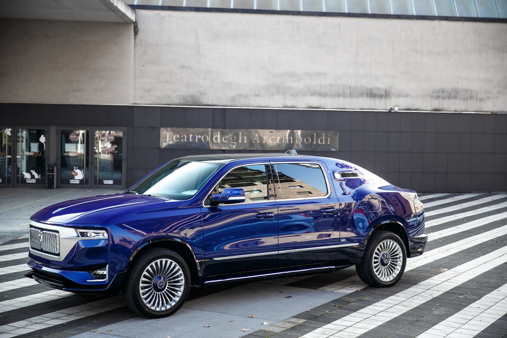 Aznom Palladium ra mắt ảnh 1 Aznom Palladium ra mat anh 1