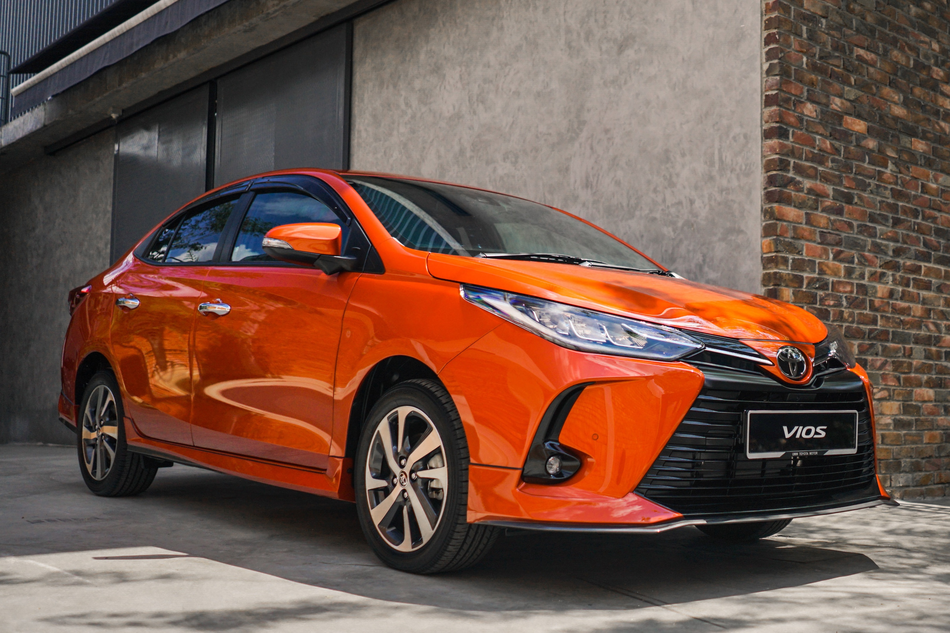 Toyota Vios doi 2021 duoc ra mat tai Malaysia, gia tu 18.500 USD hinh anh