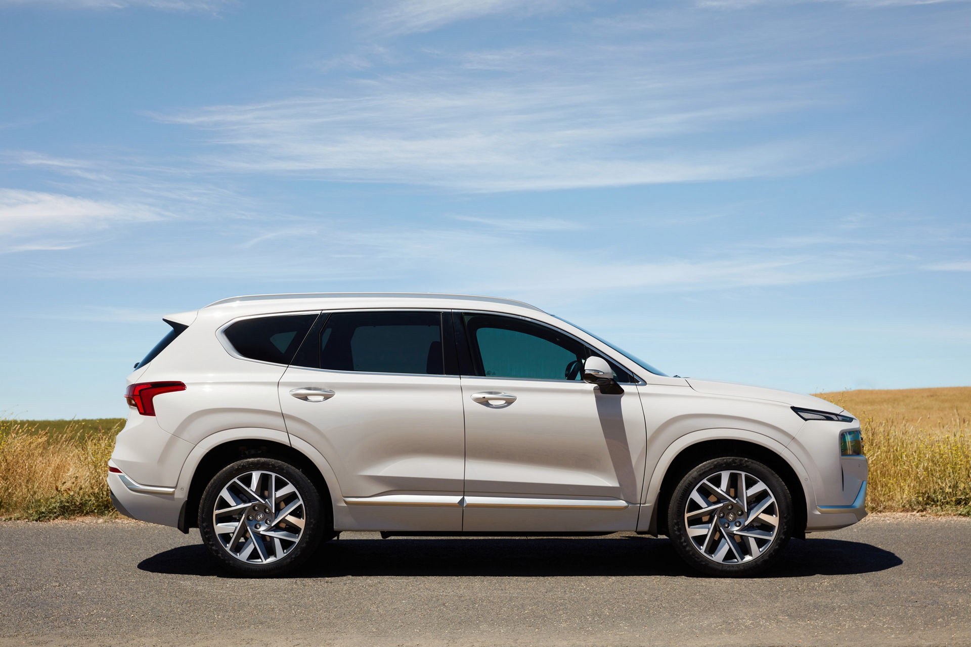 Hyundai Santa Fe 2021 ra mat Australia anh 3